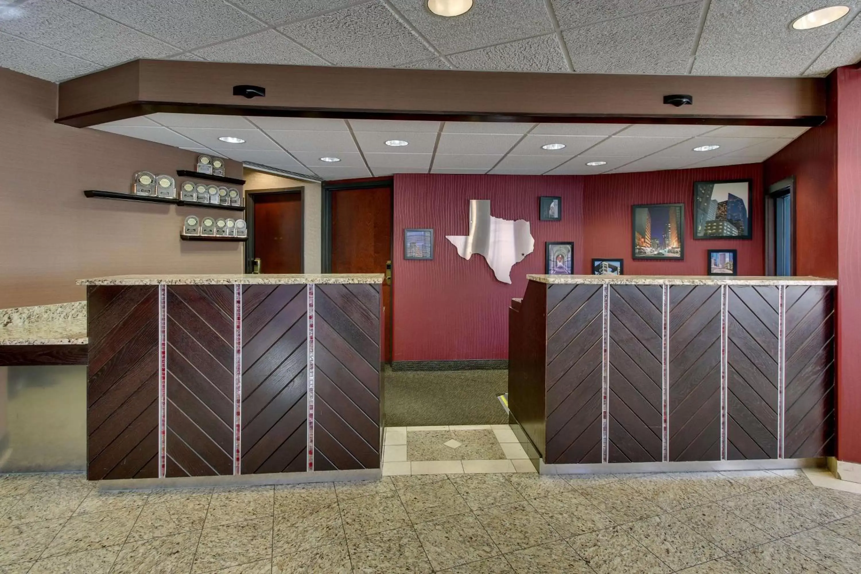 Lobby or reception in Drury Inn & Suites Houston Sugar Land