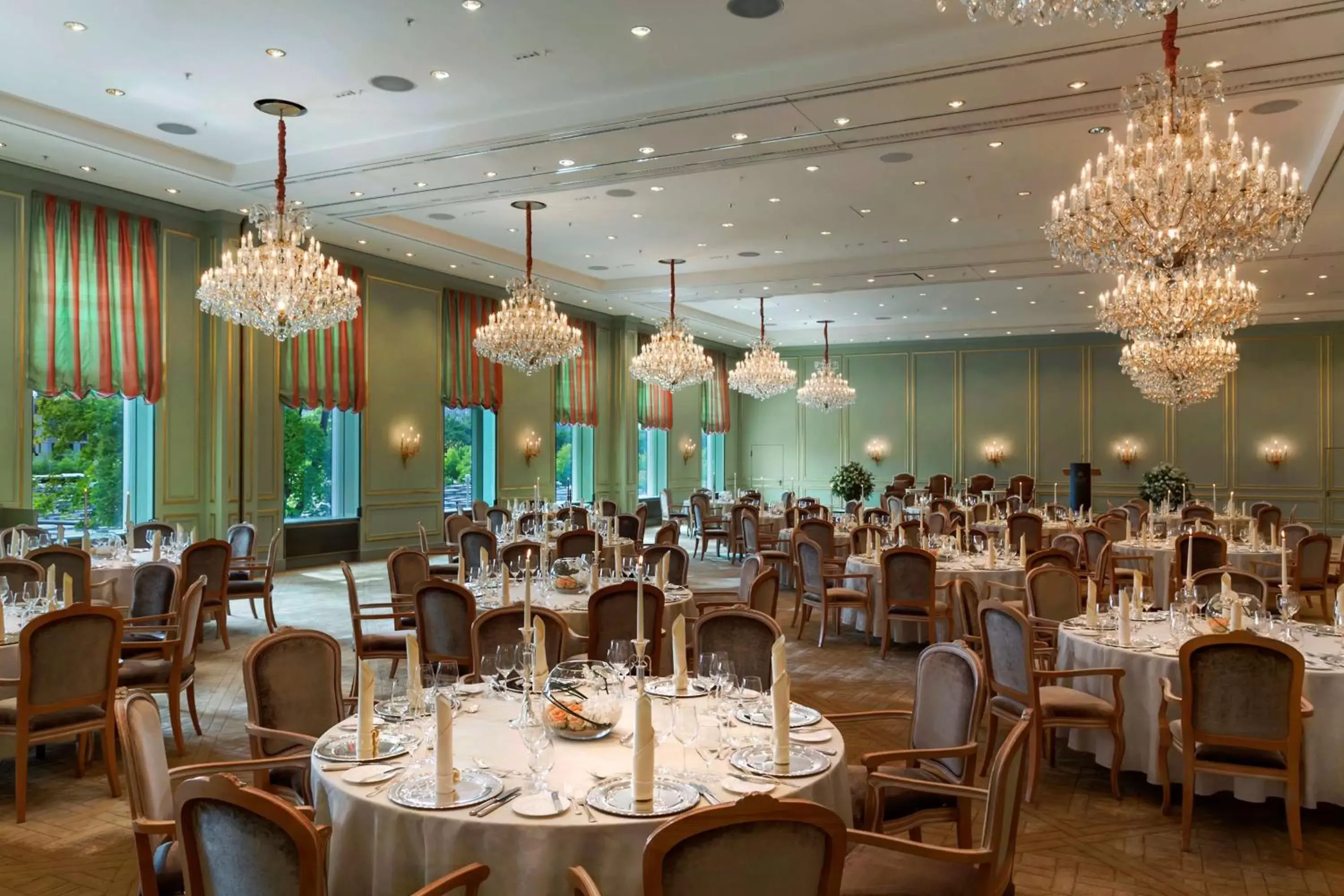 Banquet/Function facilities, Restaurant/Places to Eat in Hotel Adlon Kempinski Berlin