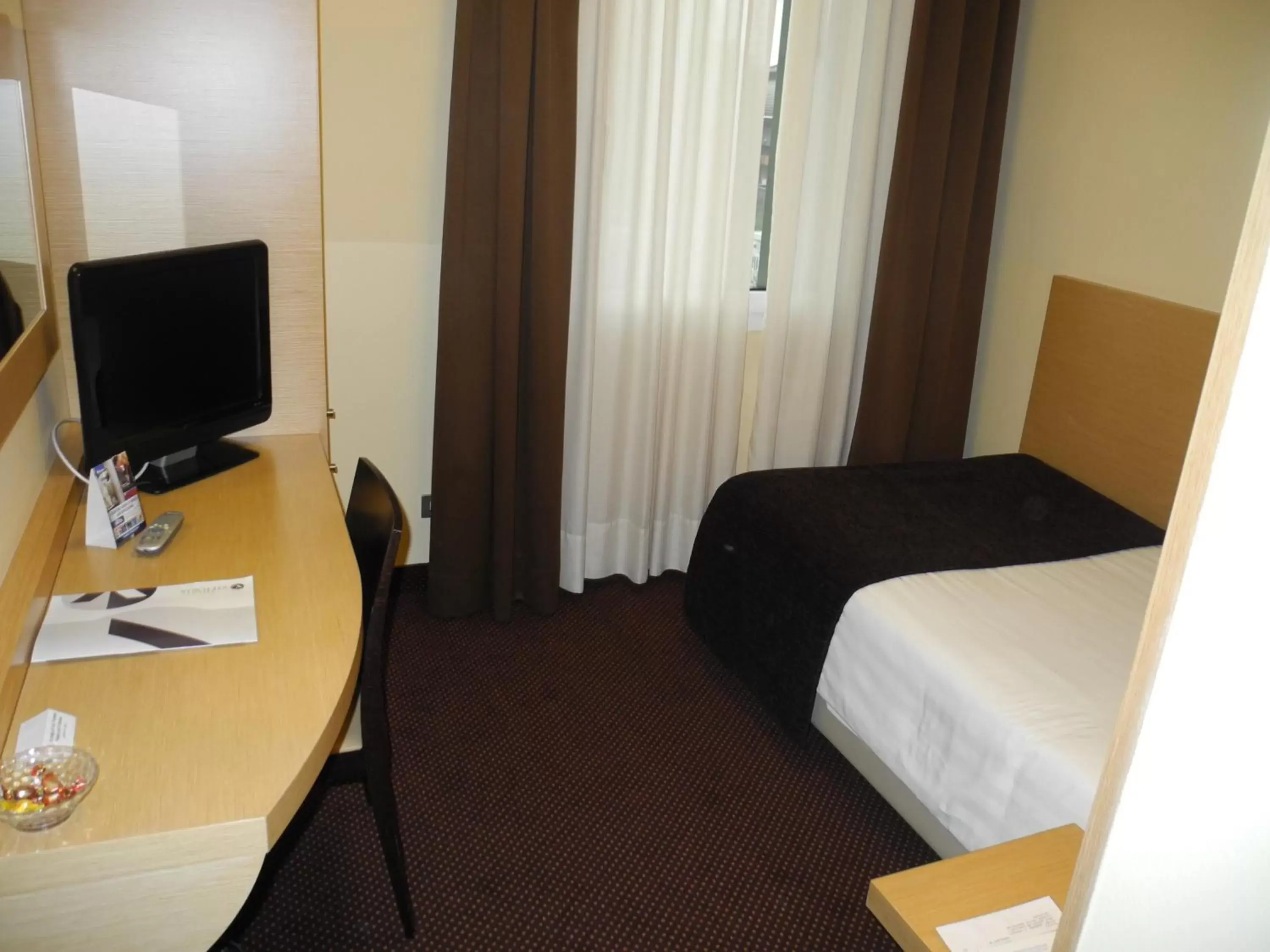 Single Room in Hotel Vittoria