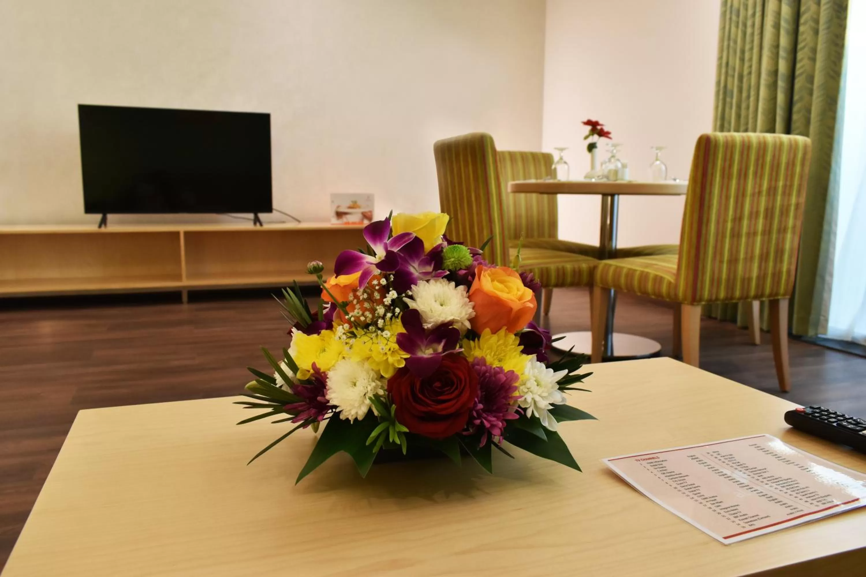 Living room in Al Khoory Executive Hotel, Al Wasl