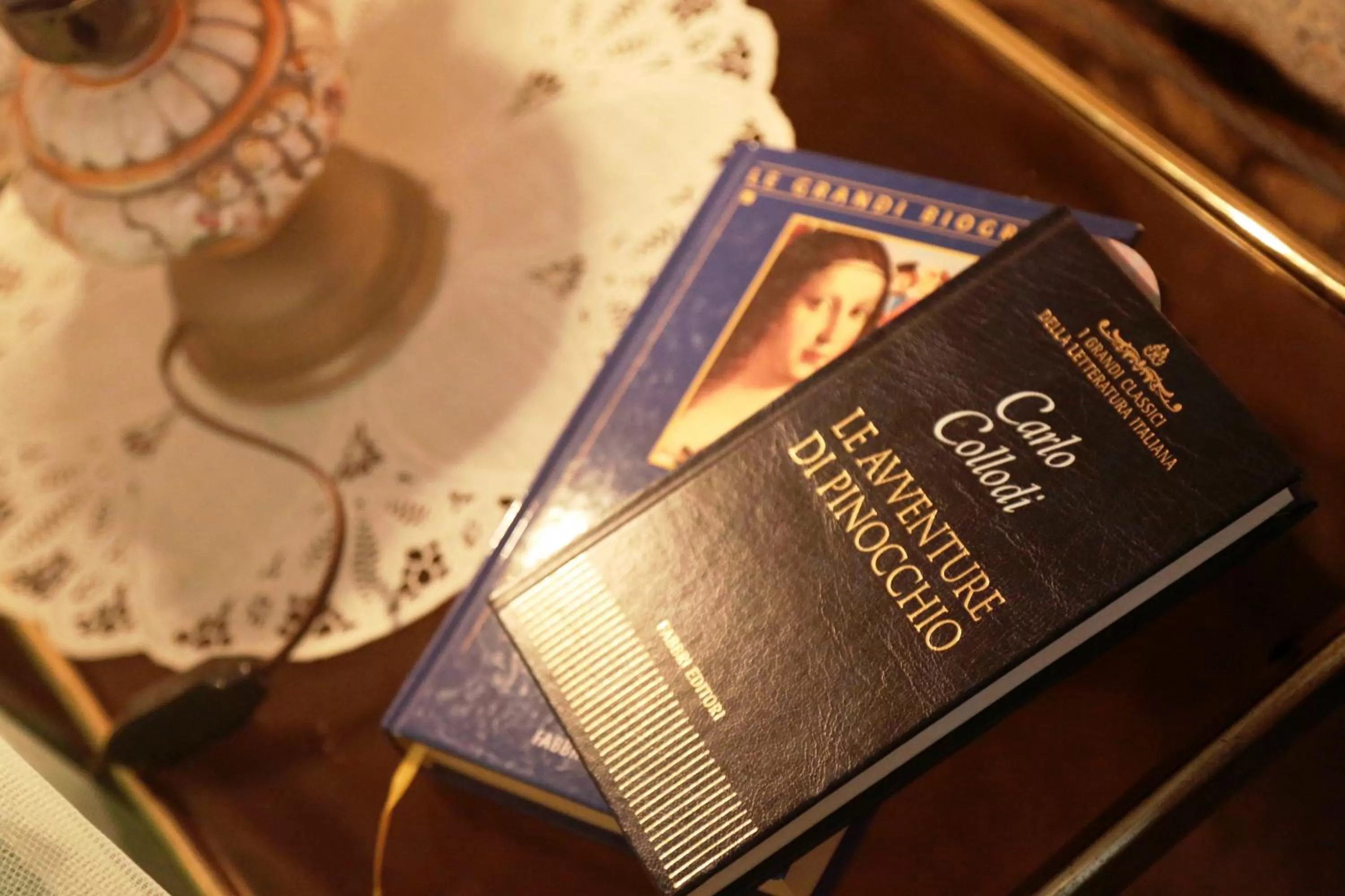 Decorative detail in B&B La Voce del Fiume Dimora storica di Charme