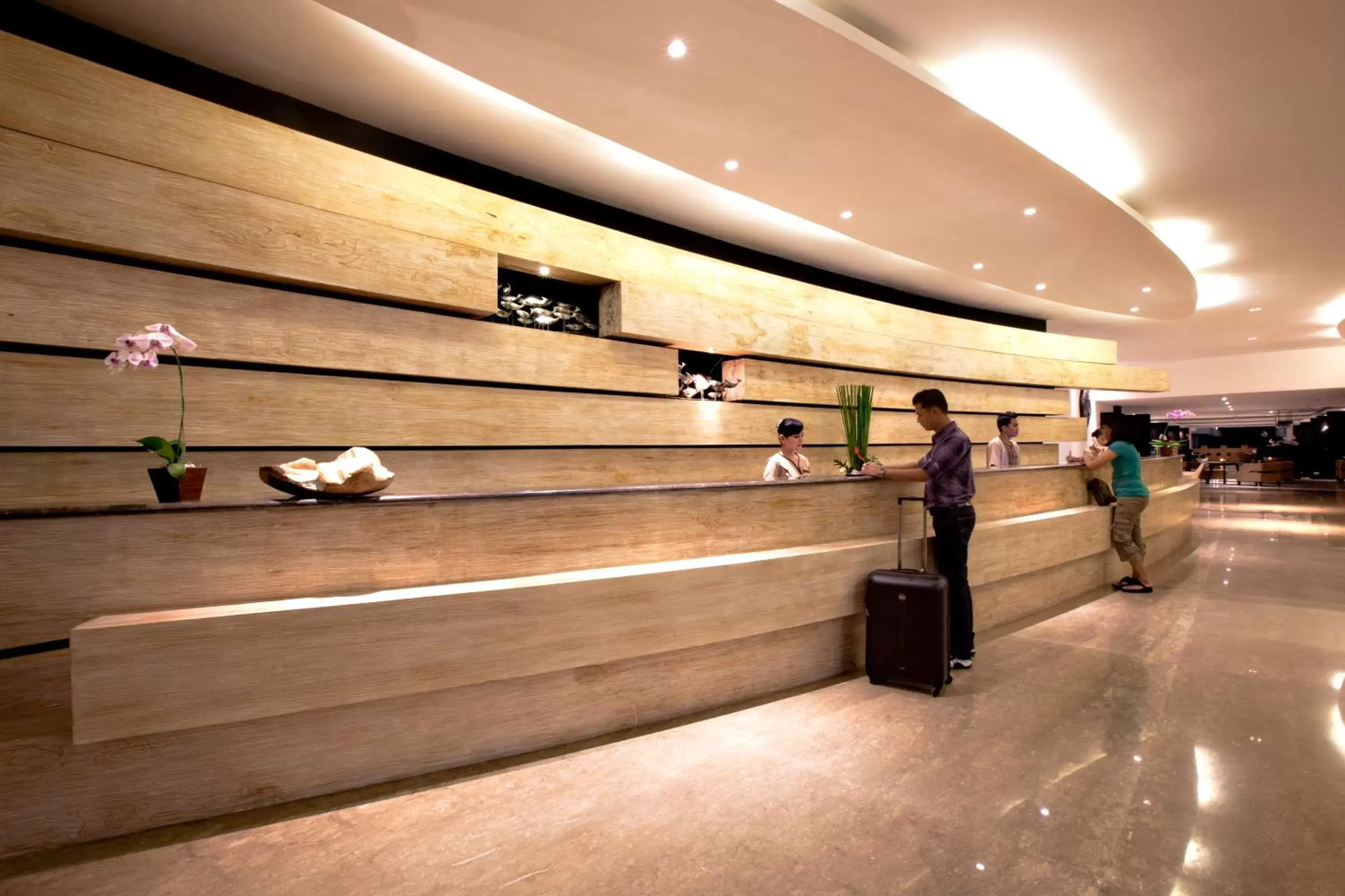 Lobby or reception, Fitness Center/Facilities in b Hotel Bali & Spa