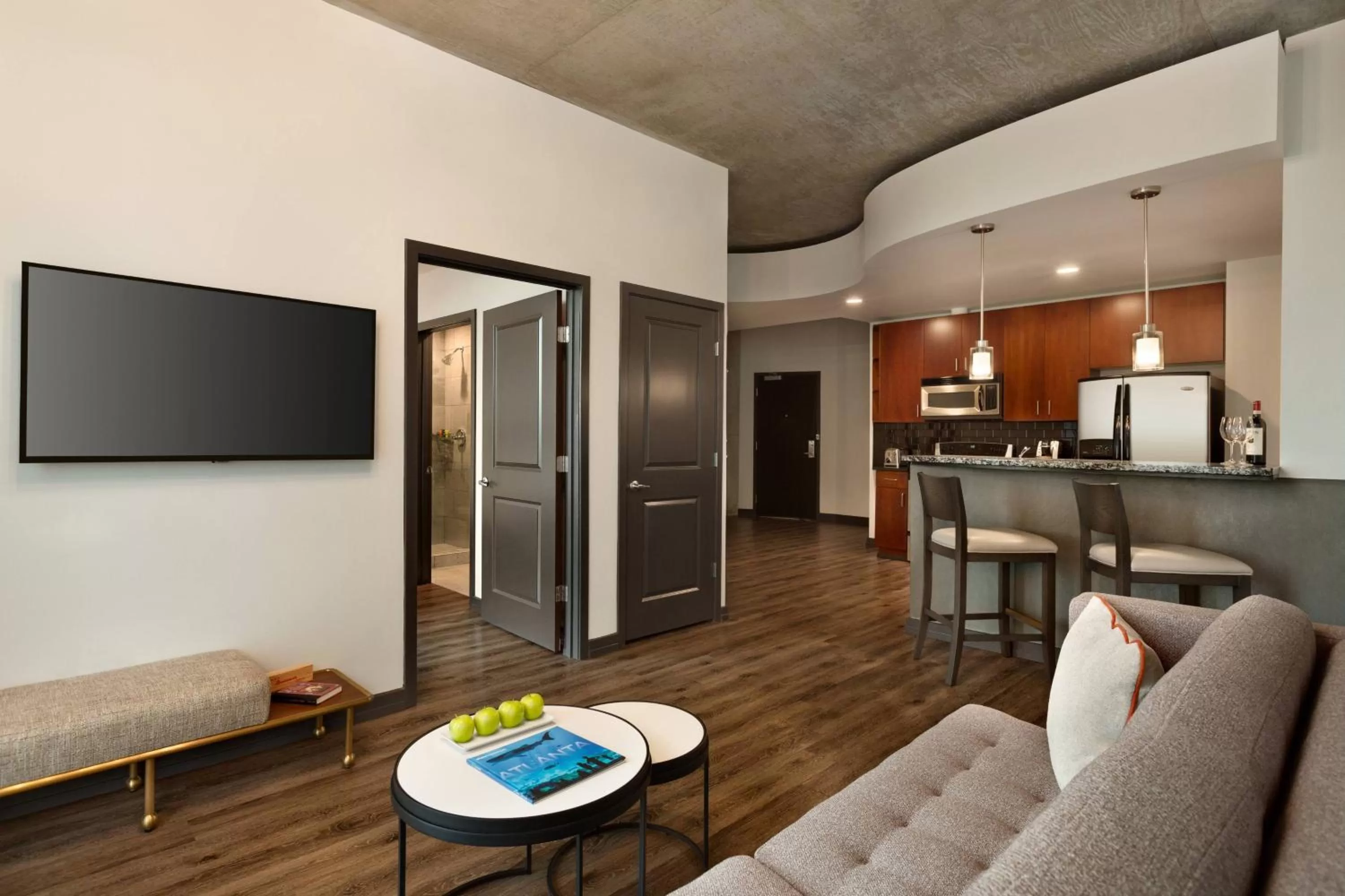 Living room in Twelve Midtown, Autograph Collection