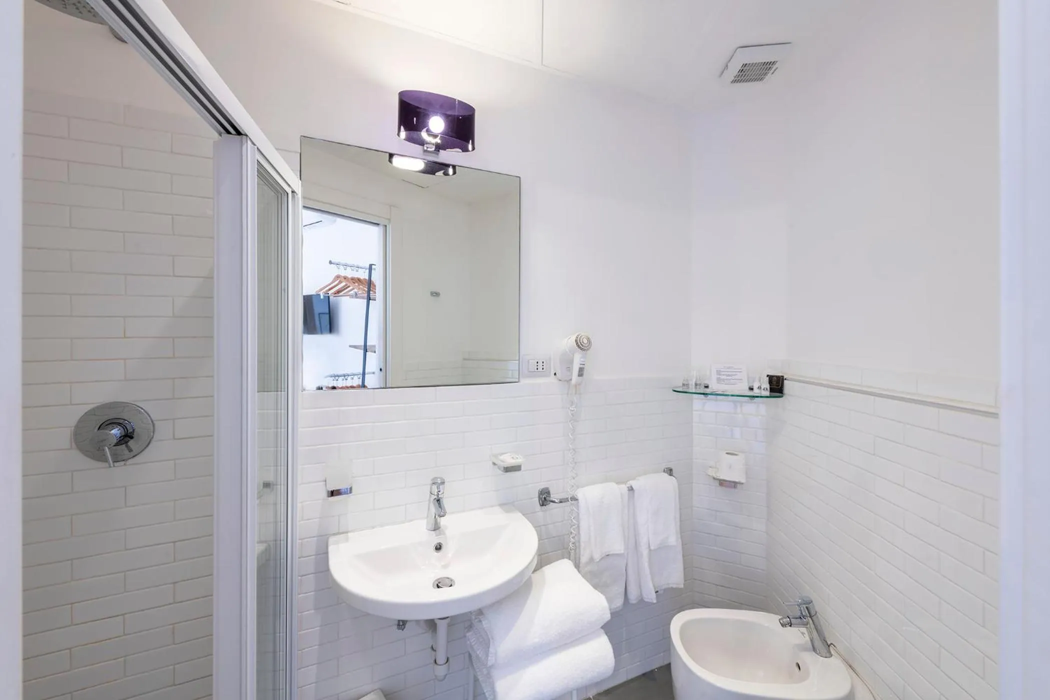 Shower in Hotel San Michele