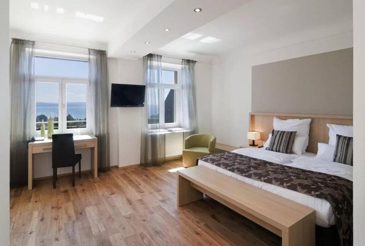 Superior Double Room in Bodensee-Hotel Sonnenhof