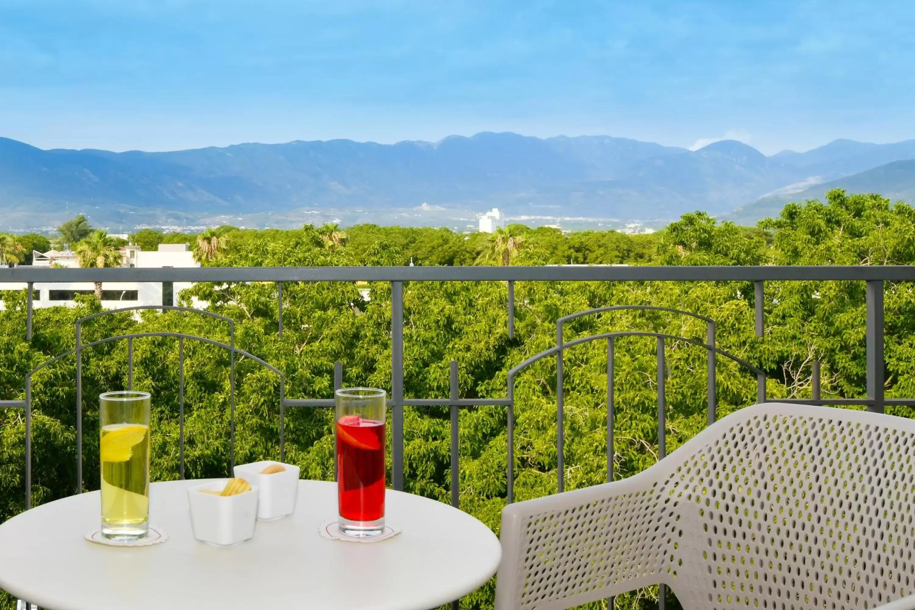 Balcony/Terrace, Mountain View in Best Western Hotel Ferrari