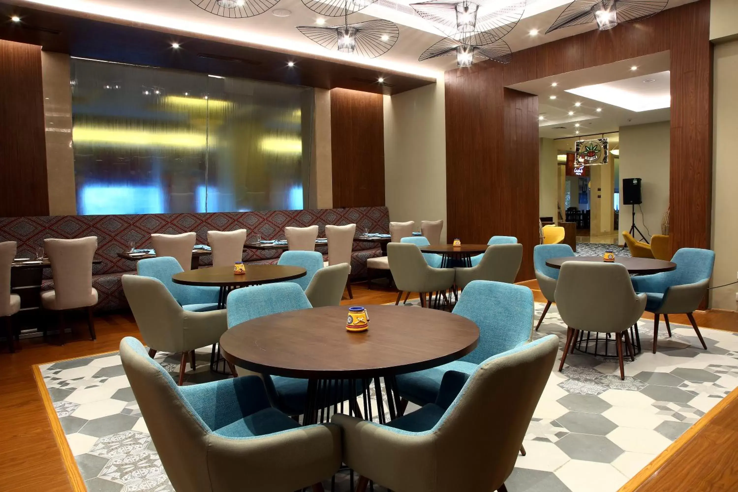 Food and drinks, Restaurant/Places to Eat in Radisson Hyderabad Hitec City