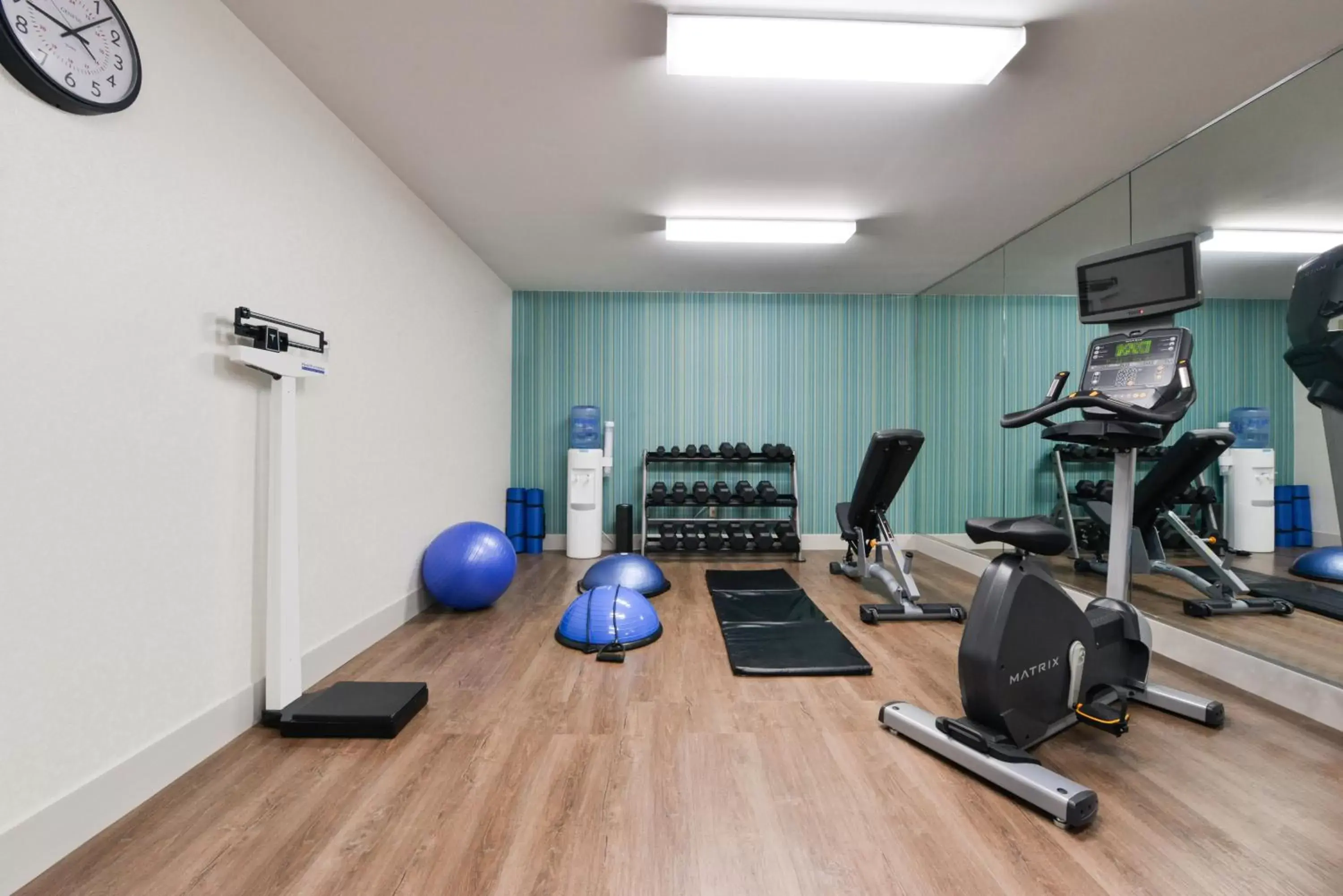 Spa and wellness centre/facilities, Fitness Center/Facilities in Holiday Inn Express Mystic, an IHG Hotel