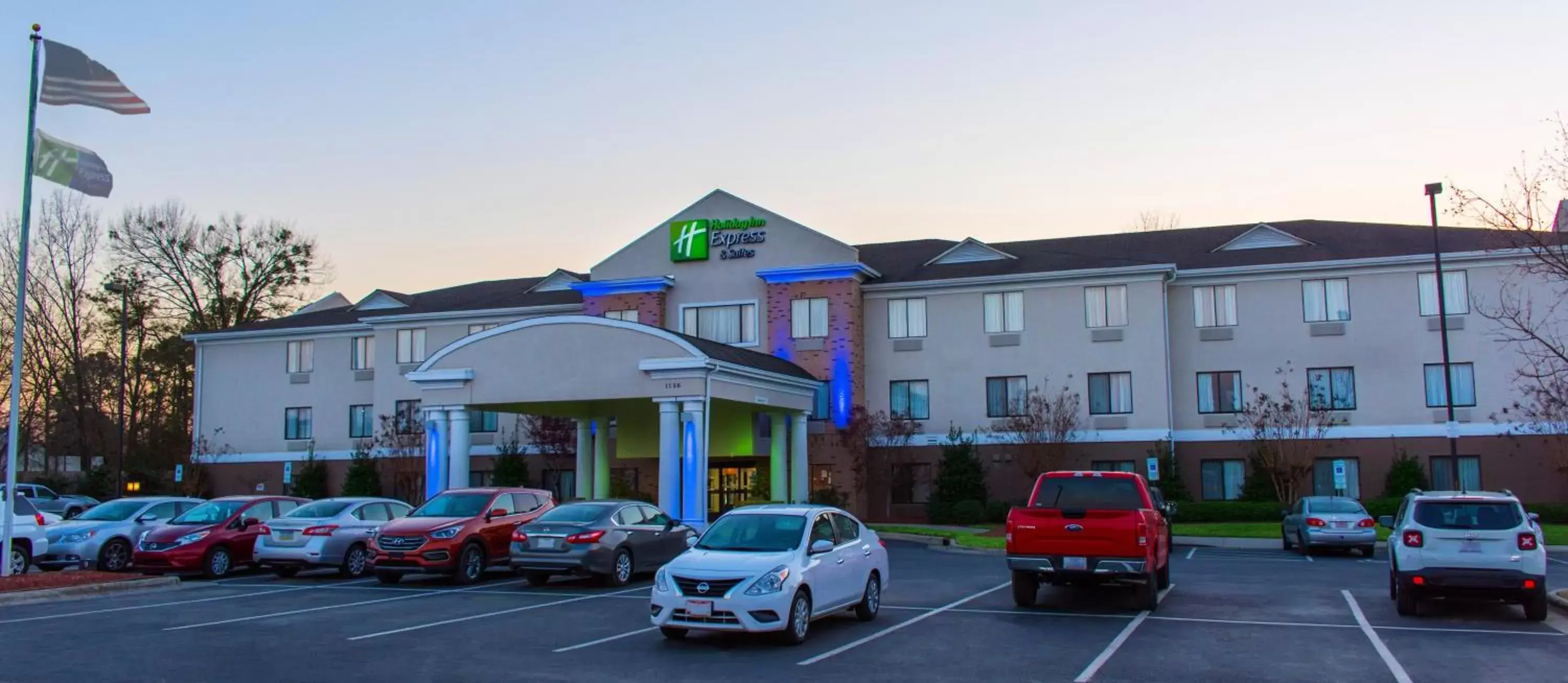 Property Building in Holiday Inn Express Hotel & Suites Kinston, an IHG Hotel