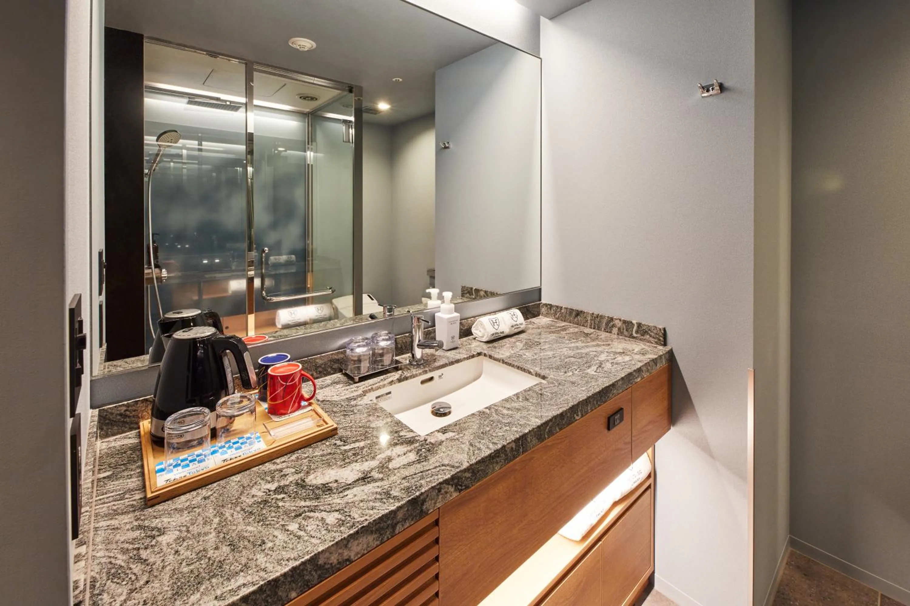 The Royal Park Canvas - Ginza 8