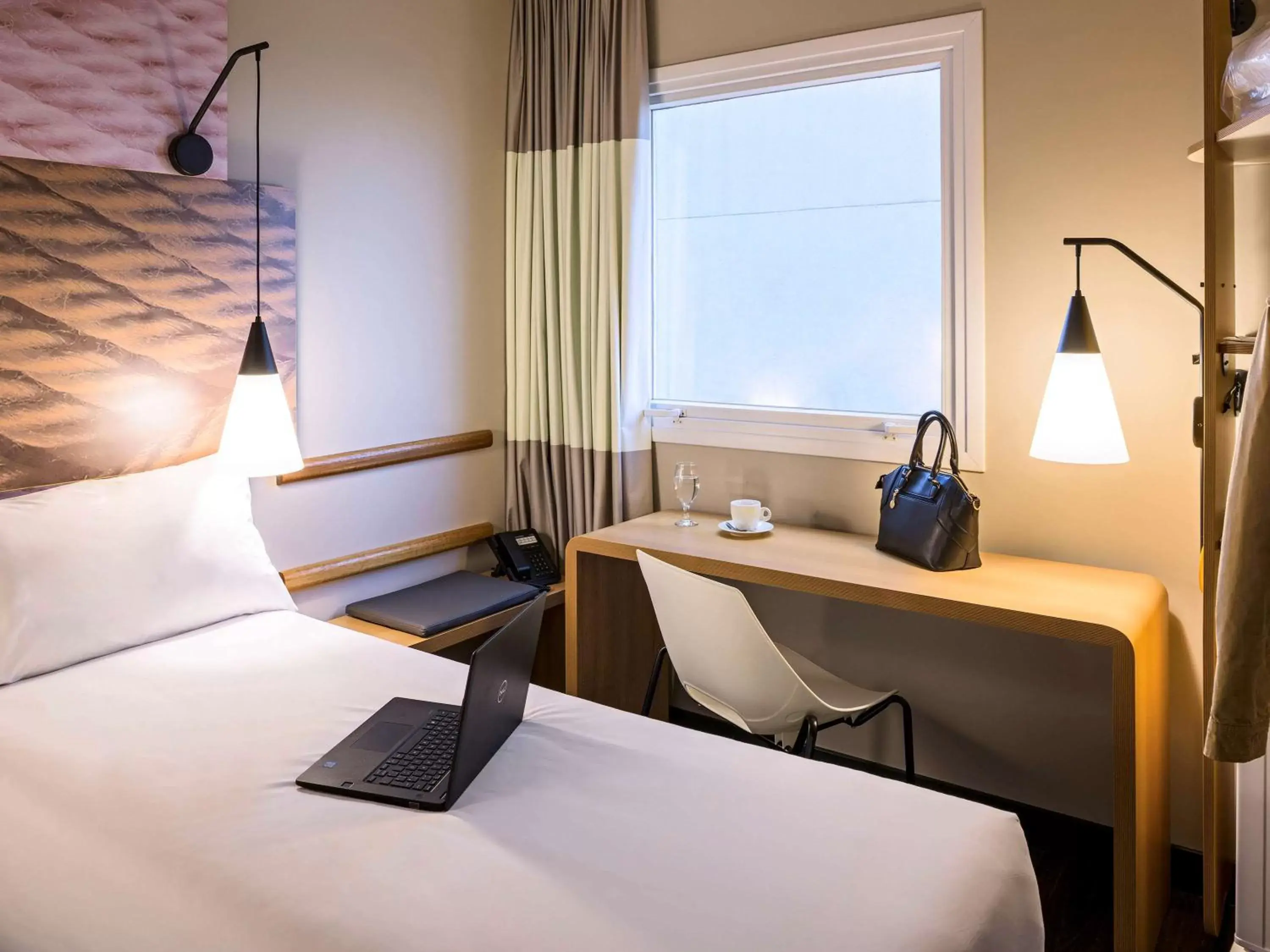 Photo of the whole room, Bed in ibis Sao Paulo Tatuape Photo of the whole room, Bed in ibis Sao Paulo Tatuape