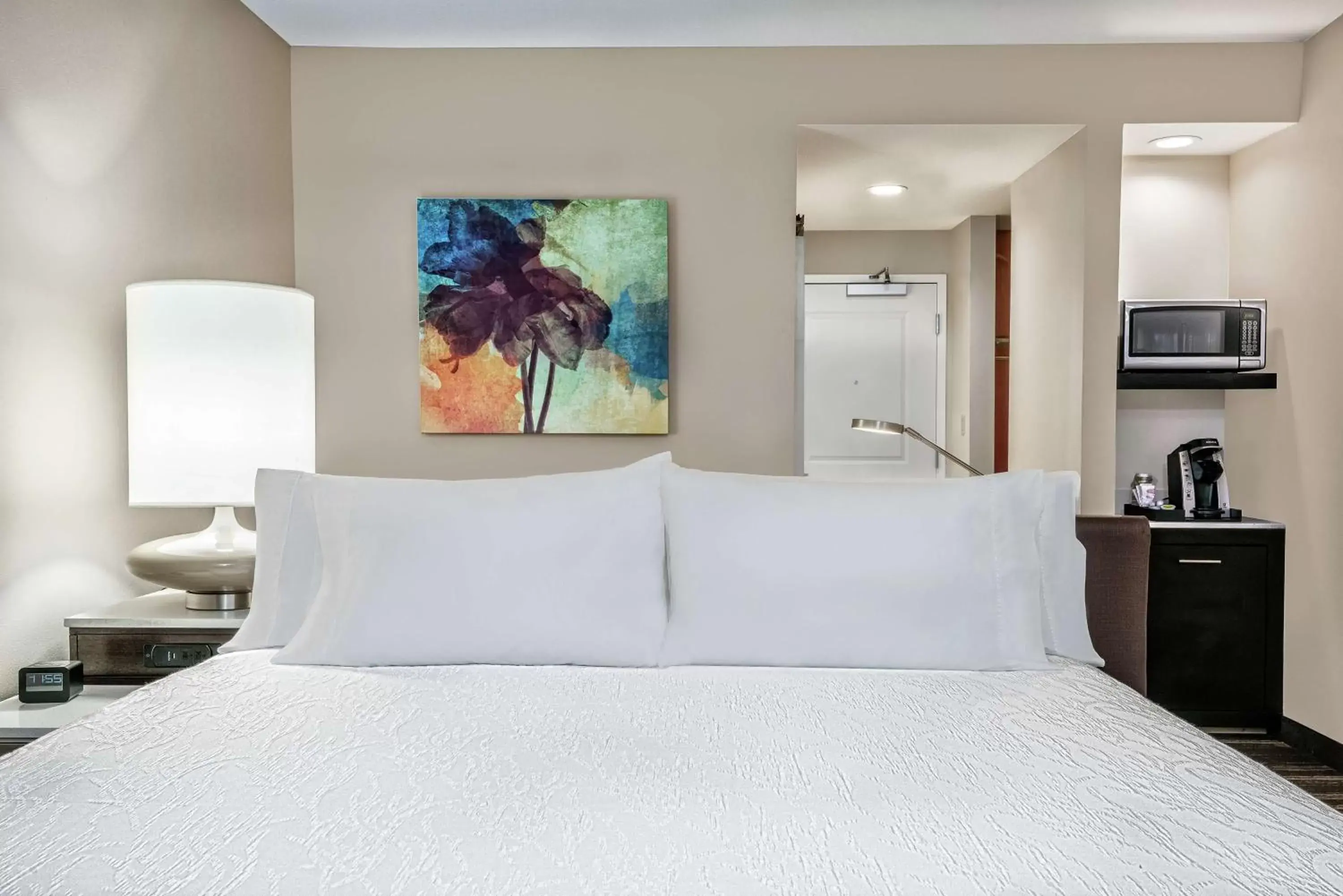 Bedroom, Bed in Hilton Garden Inn San Marcos