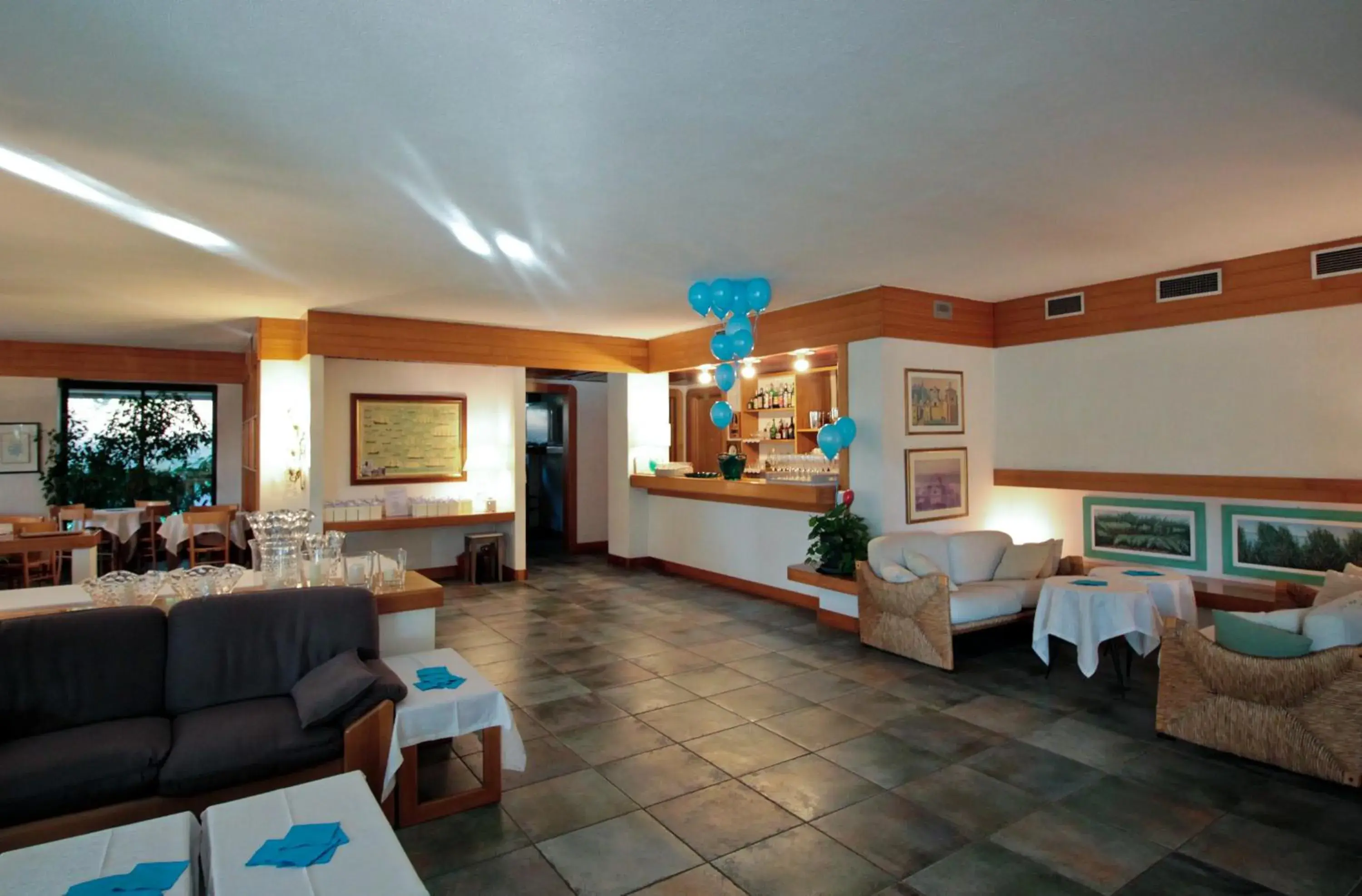 Seating Area in Hotel Canturio