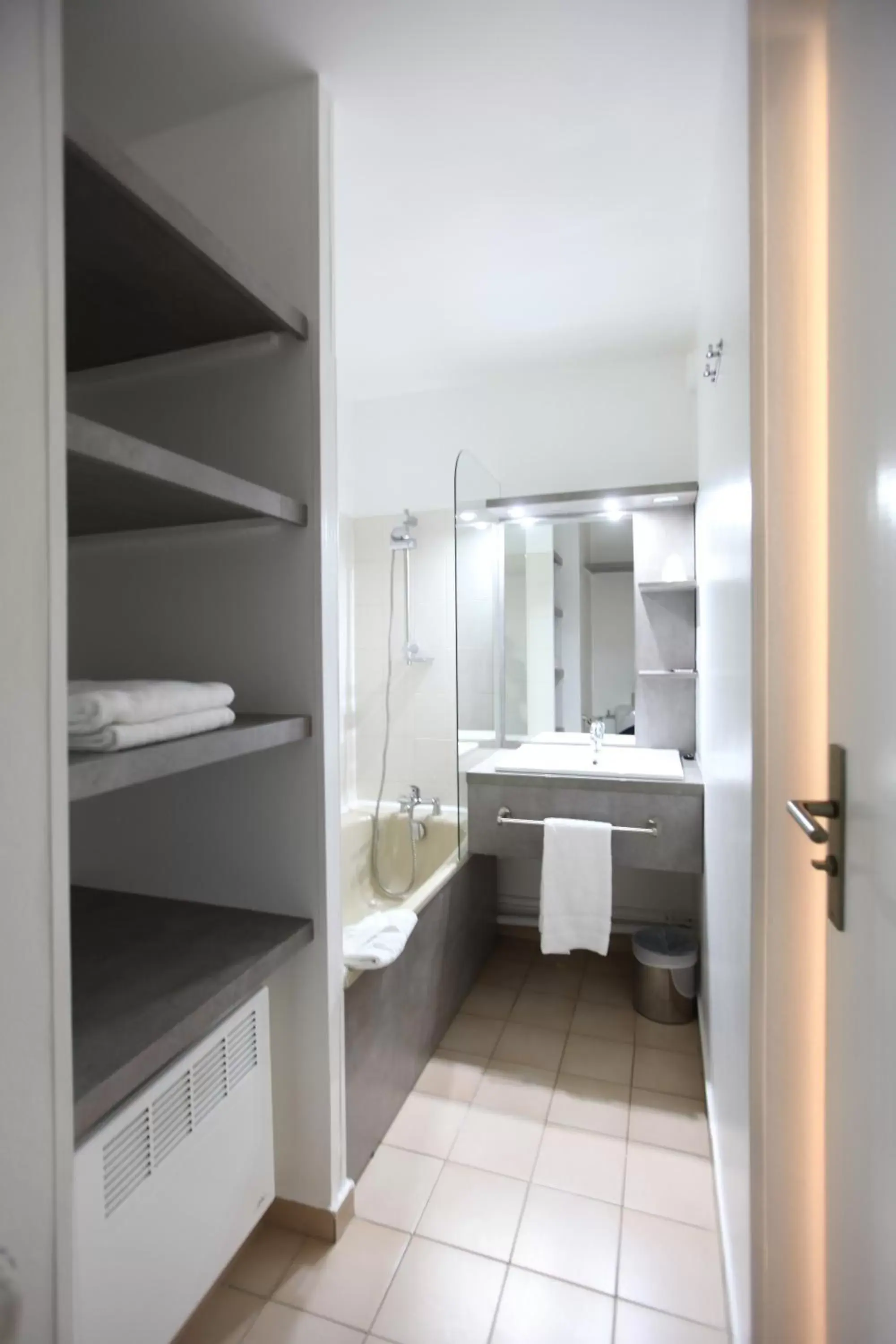 Bathroom in Geneva Residence