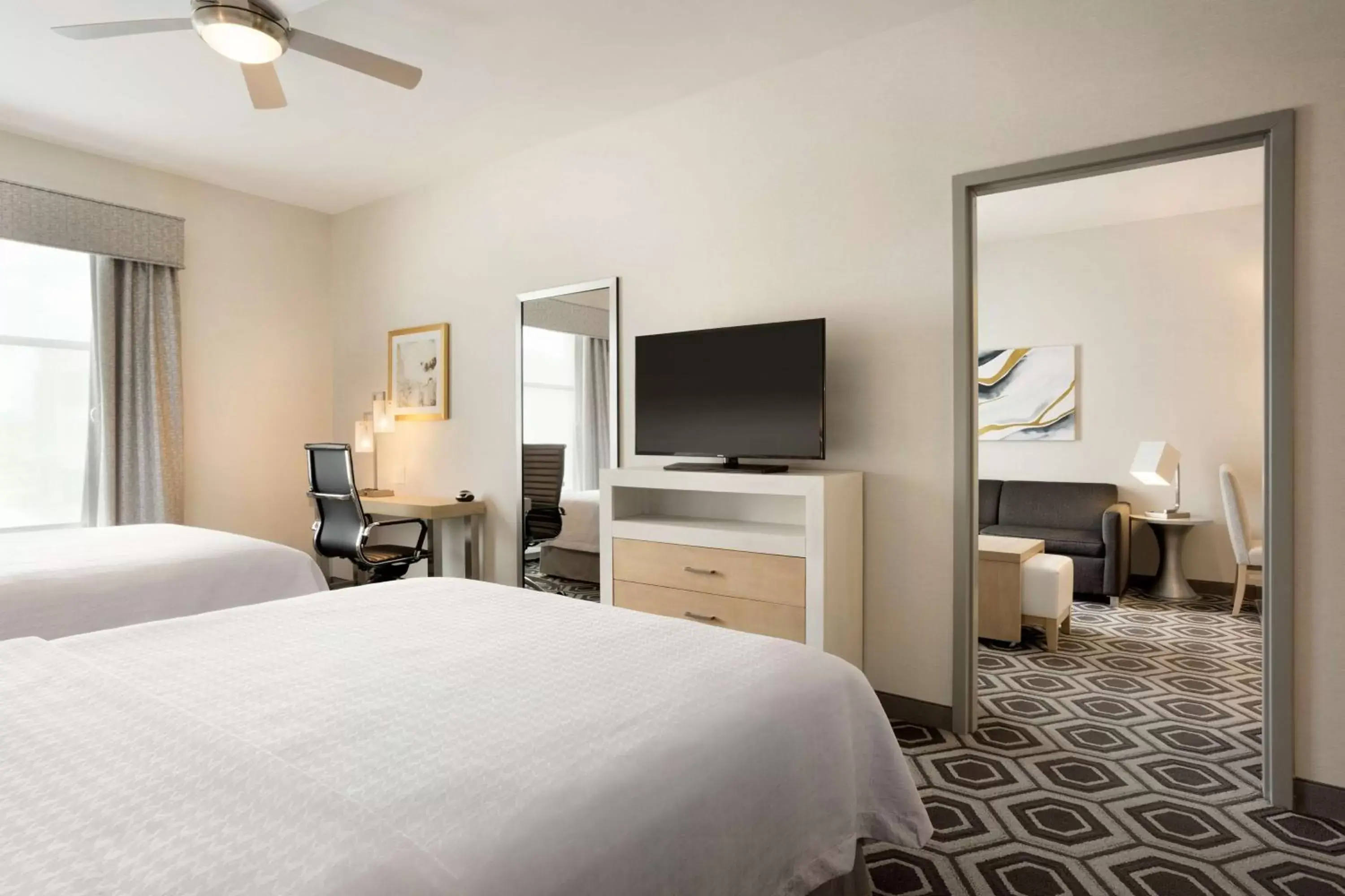 Bed, TV/Entertainment Center in Homewood Suites By Hilton SLC/Draper