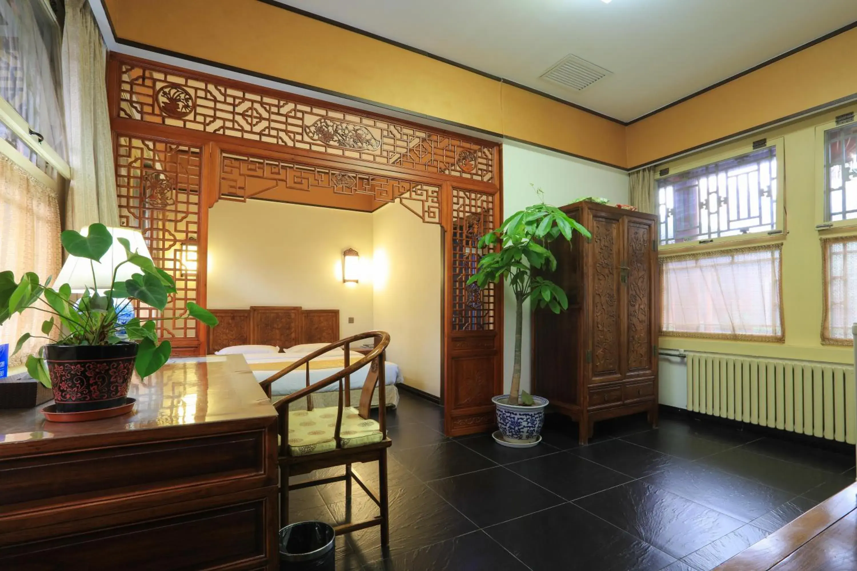 Decorative detail, Lobby/Reception in Beijing Jingyuan Courtyard Hotel