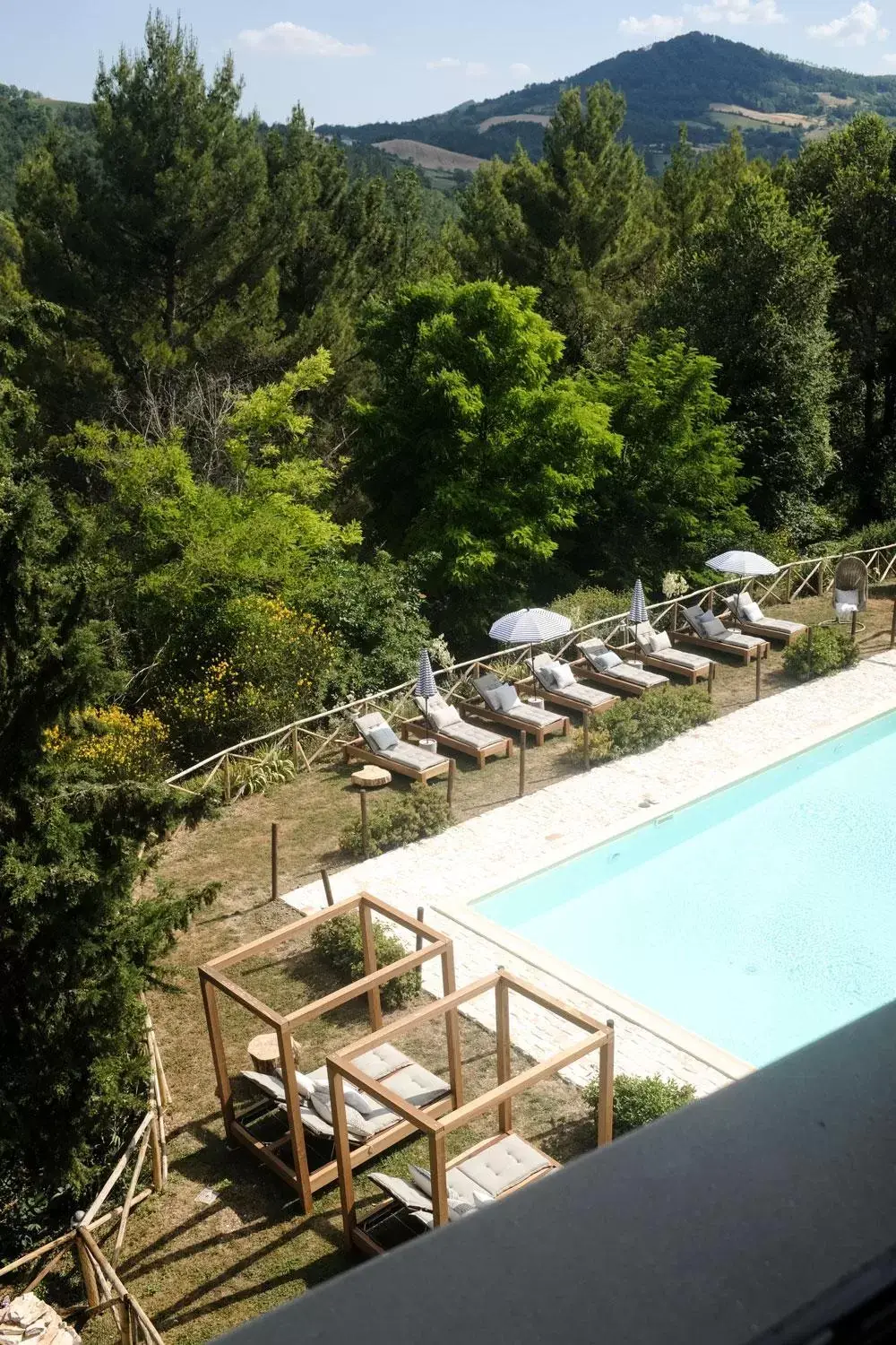 Pool View in Borgo Castello Panicaglia
