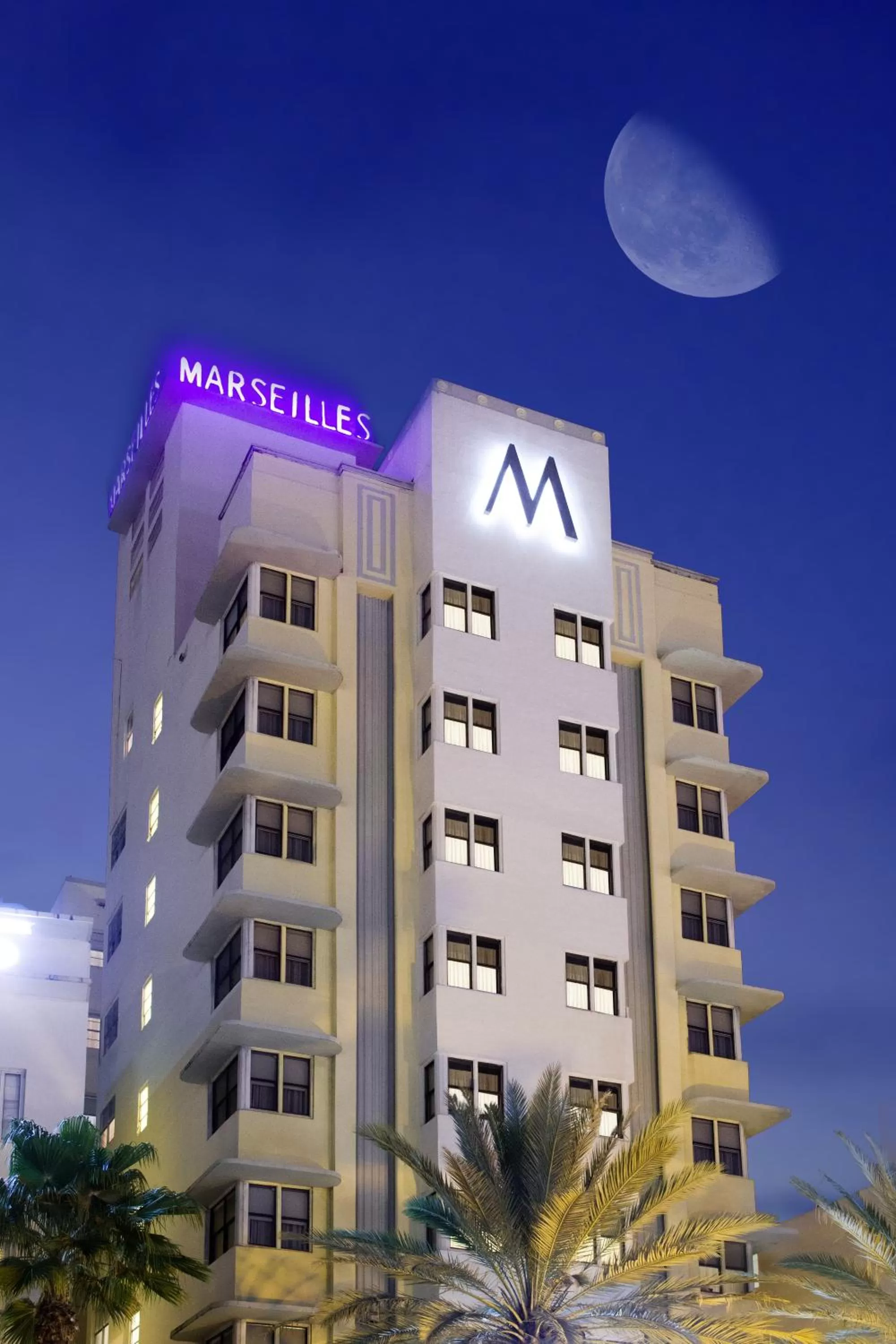 Facade/entrance in Marseilles Beachfront Hotel