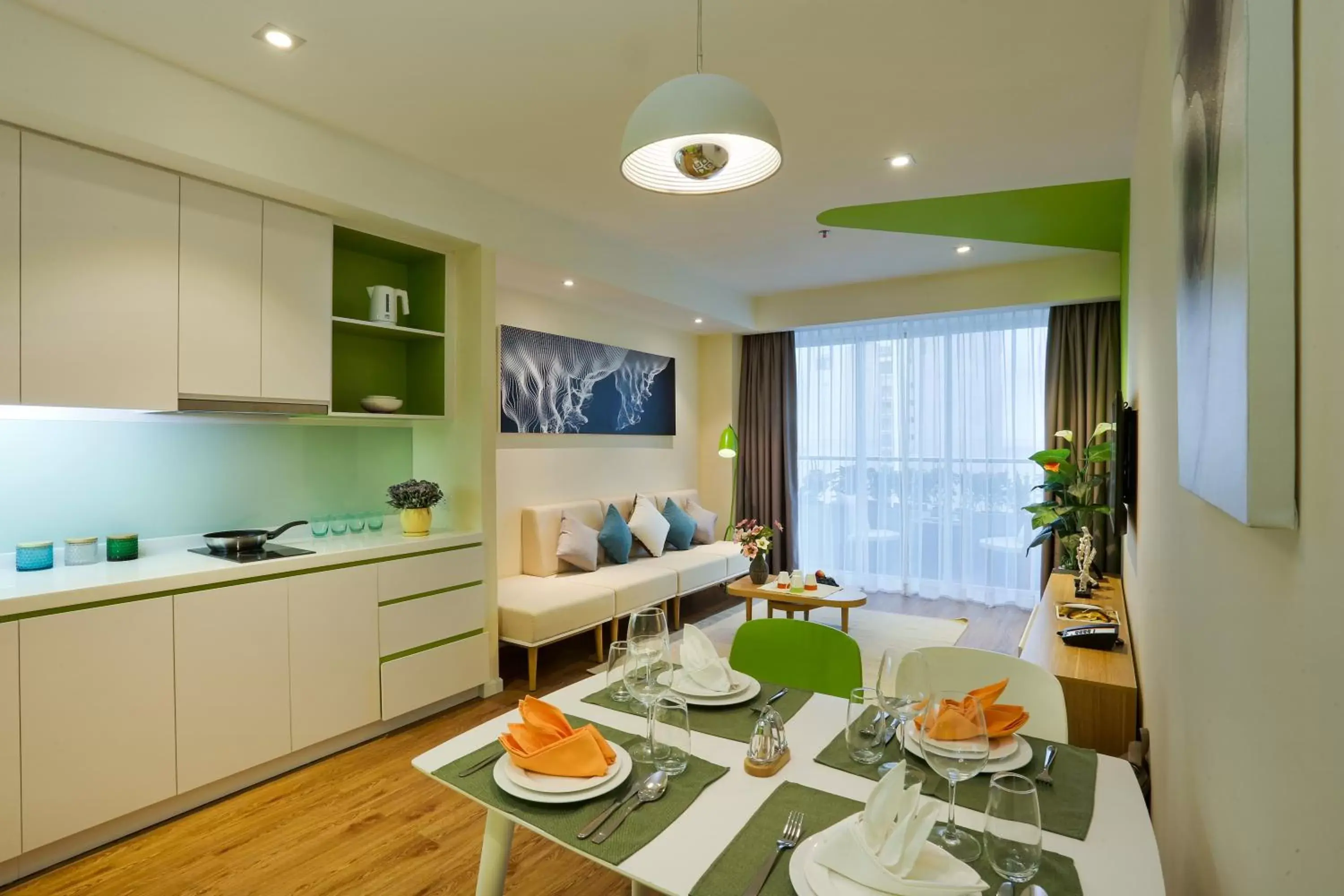 Kitchen or kitchenette, Dining Area in Ariyana SmartCondotel Nha Trang