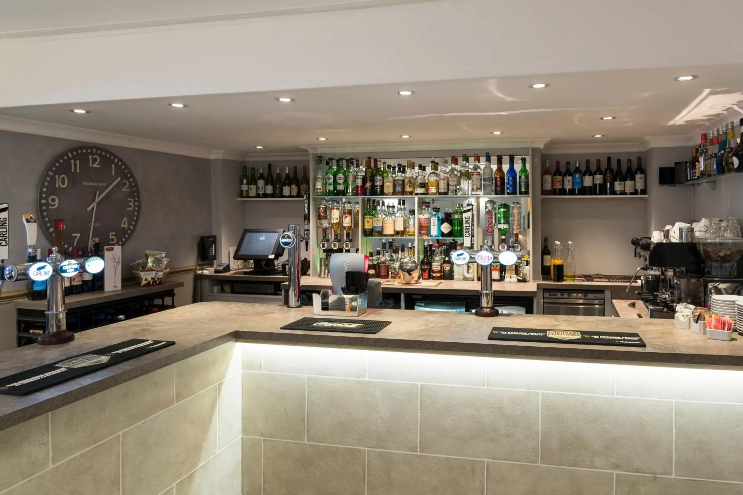 Lounge or bar, Lounge/Bar in Best Western Wessex Royale Hotel Dorchester