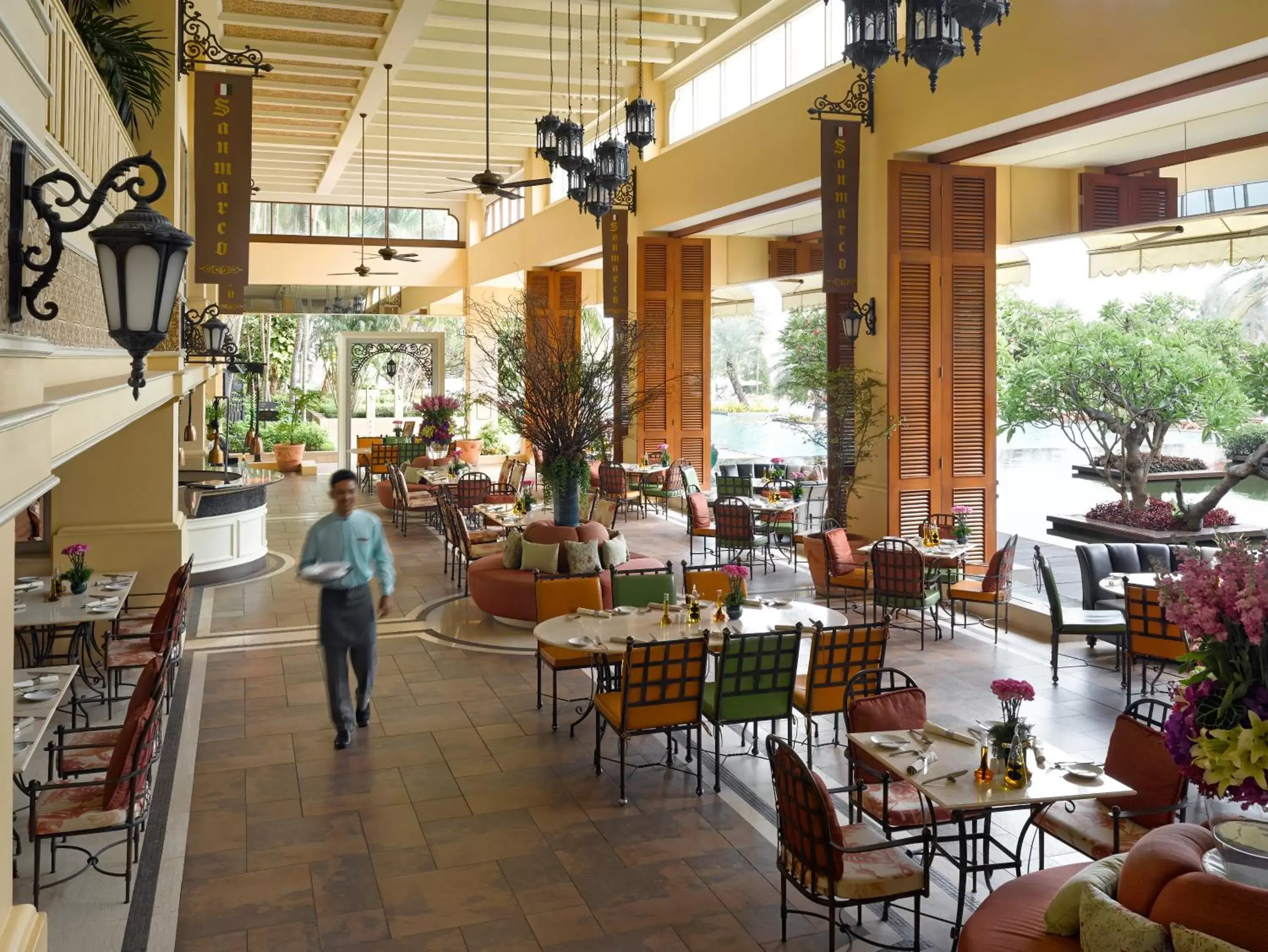 Restaurant/places to eat in Dusit Thani Hua Hin Restaurant/places to eat in Dusit Thani Hua Hin