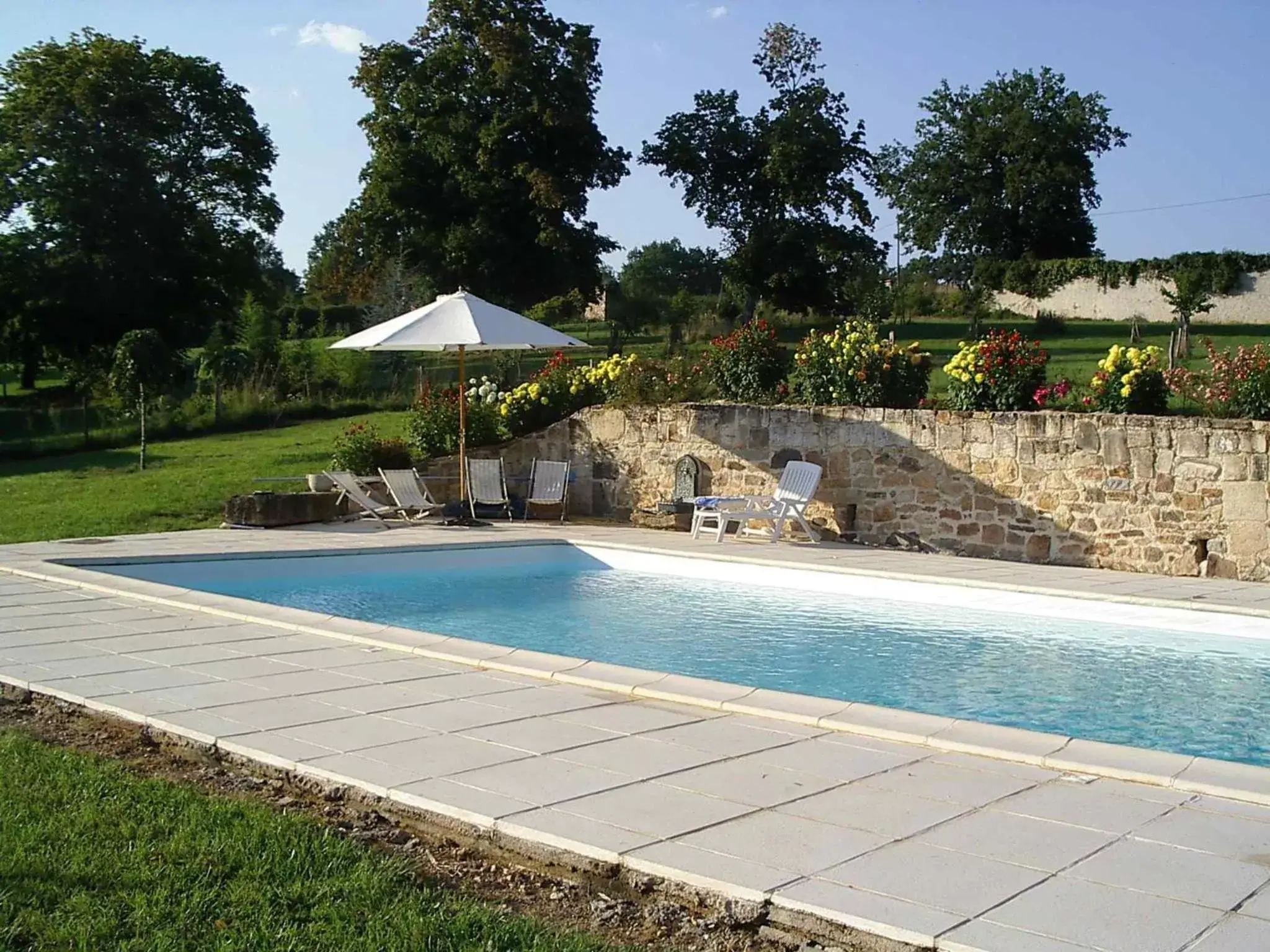 Swimming Pool in Château de la Chabroulie