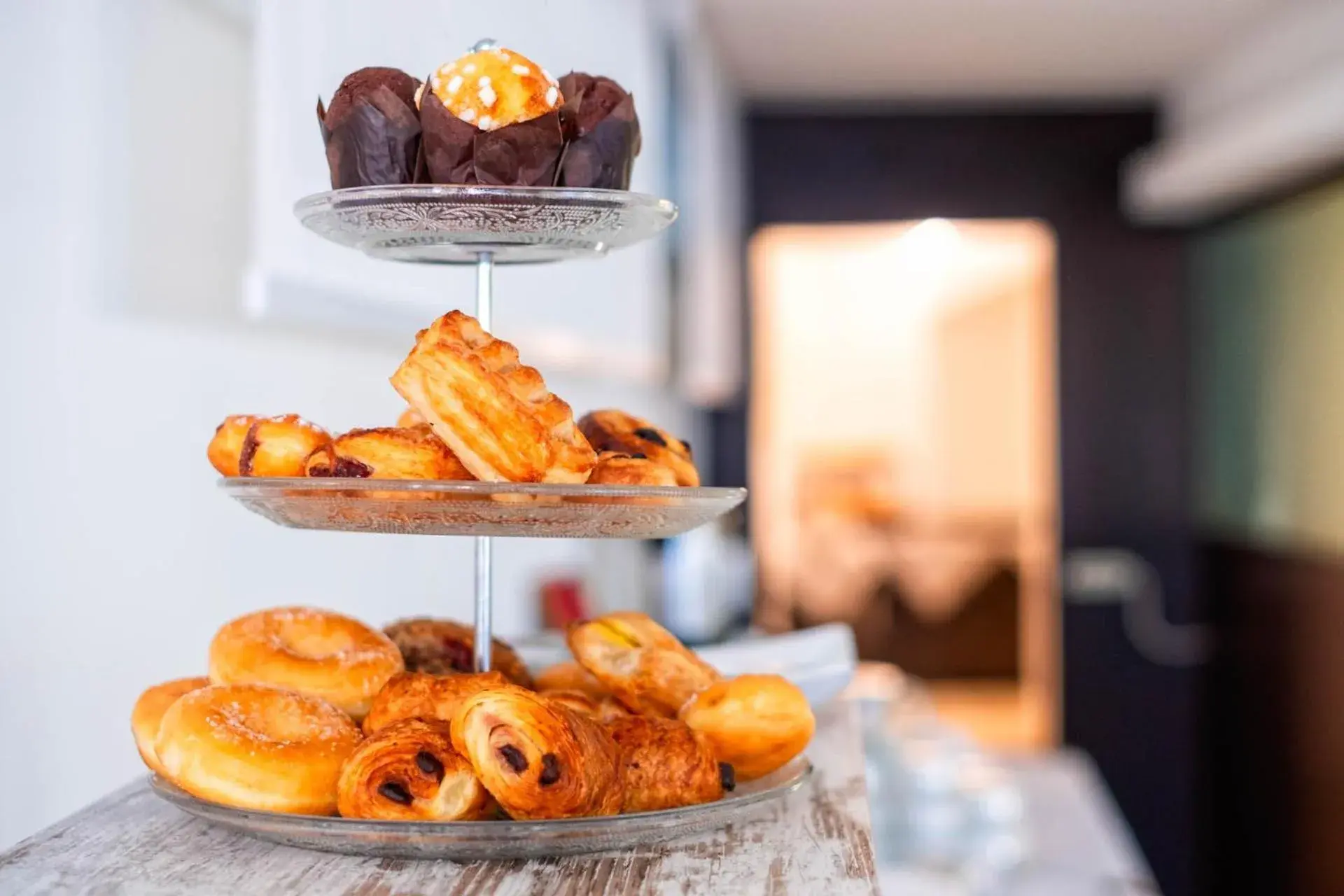 Breakfast, Food in Hotel Petit Palais