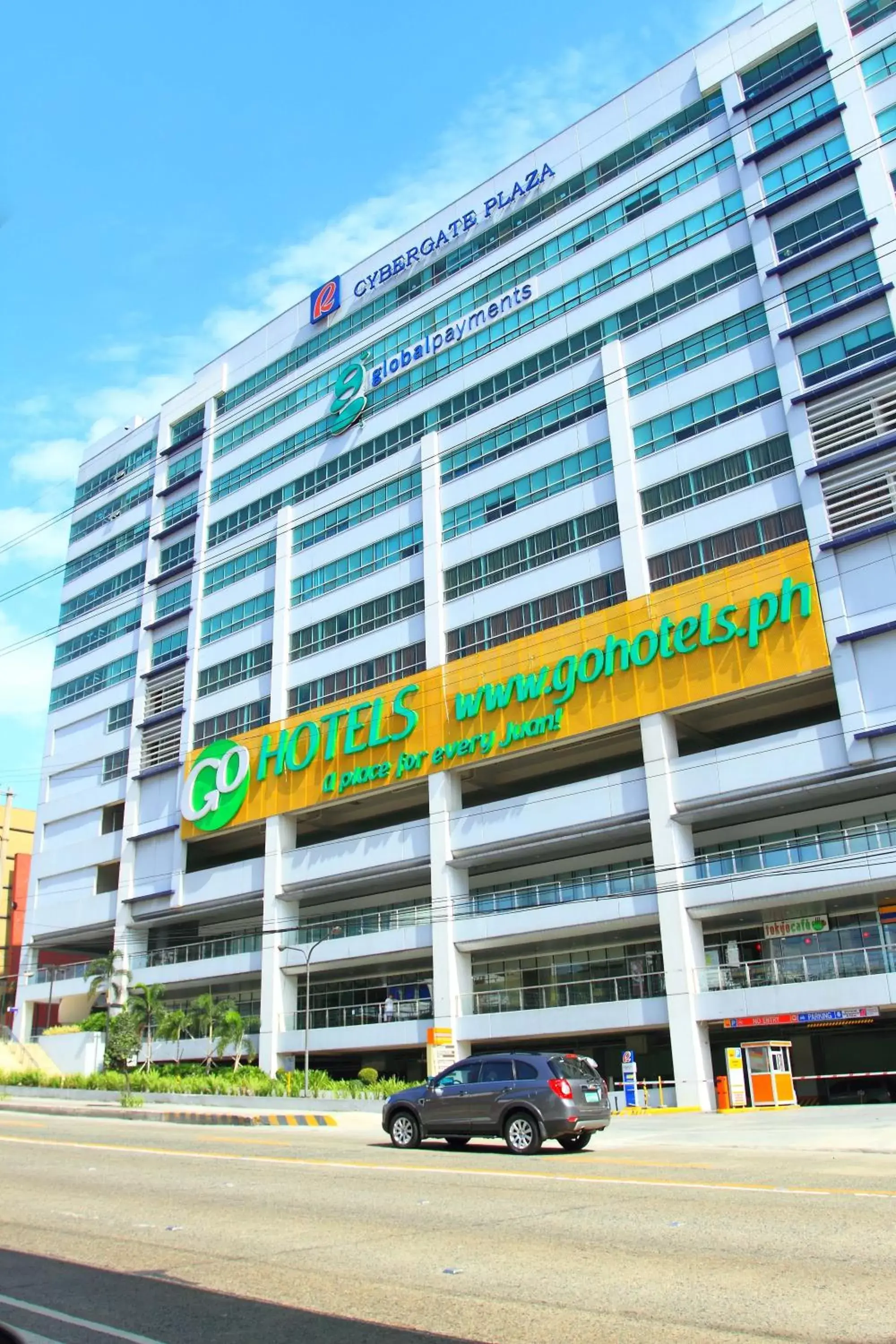 Facade/entrance, Property Building in Go Hotels Mandaluyong