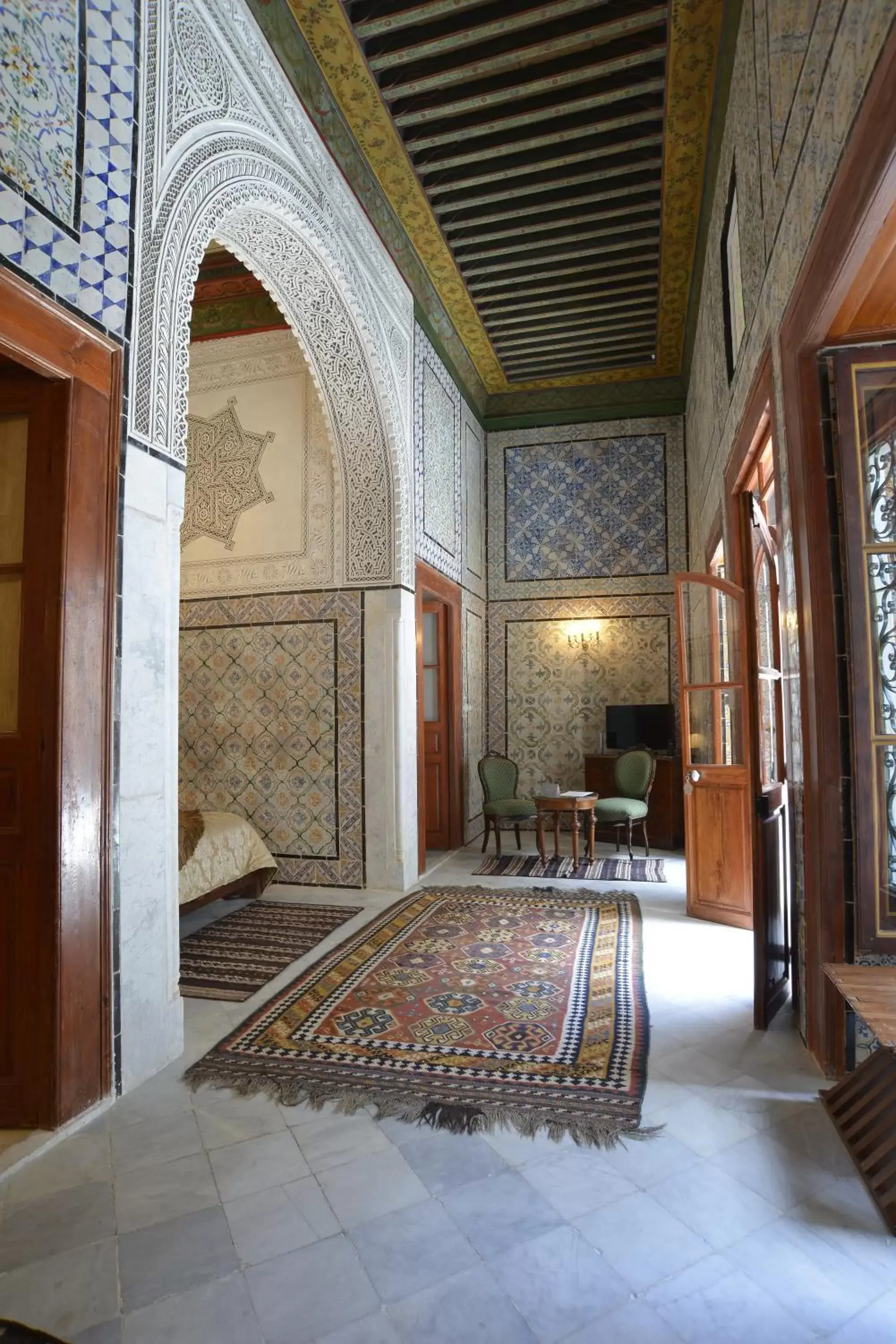 Seating area in Palais Bayram