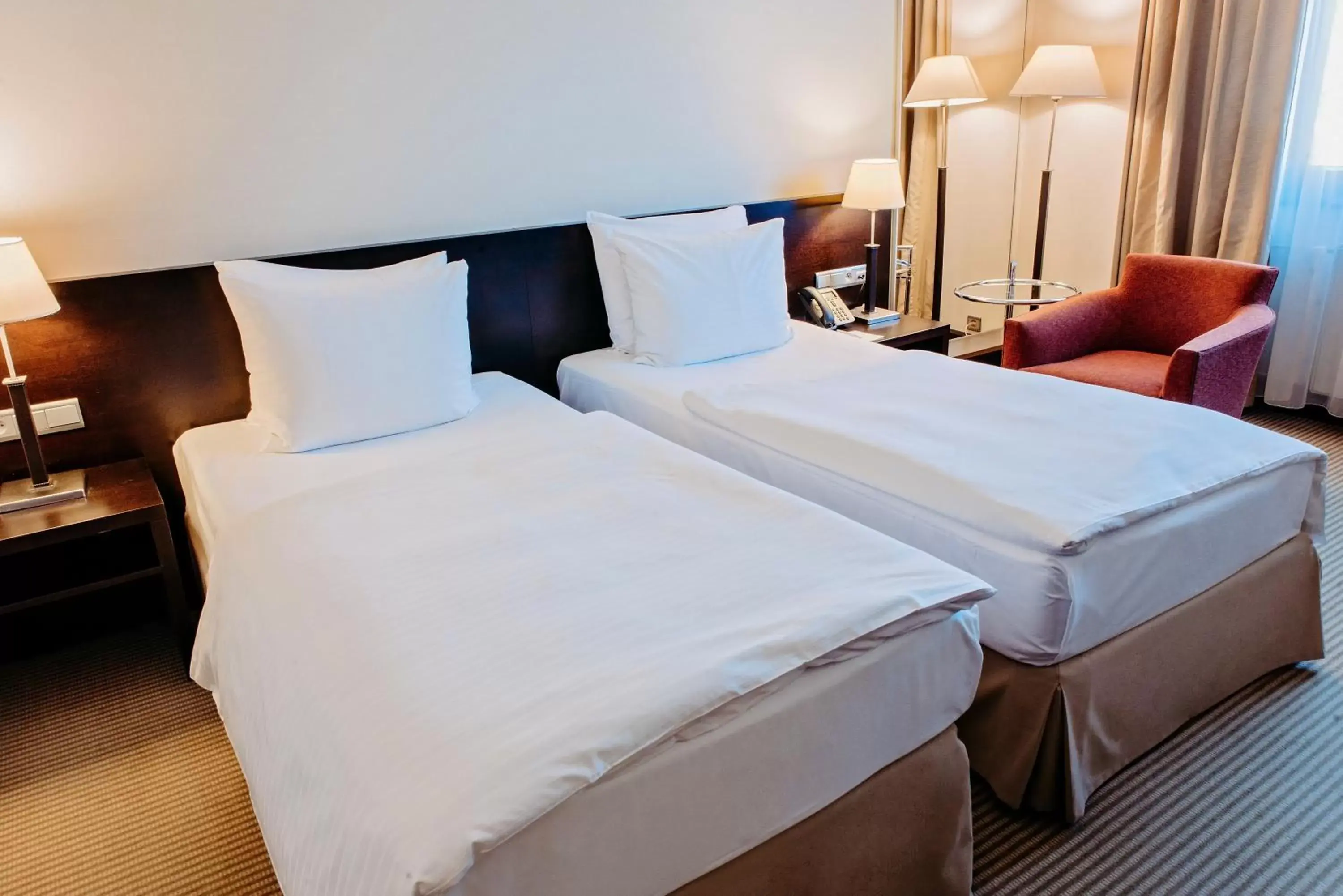 Premium Twin Room with Club Lounge Access in Crowne Plaza Bratislava by IHG Premium Twin Room with Club Lounge Access in Crowne Plaza Bratislava by IHG