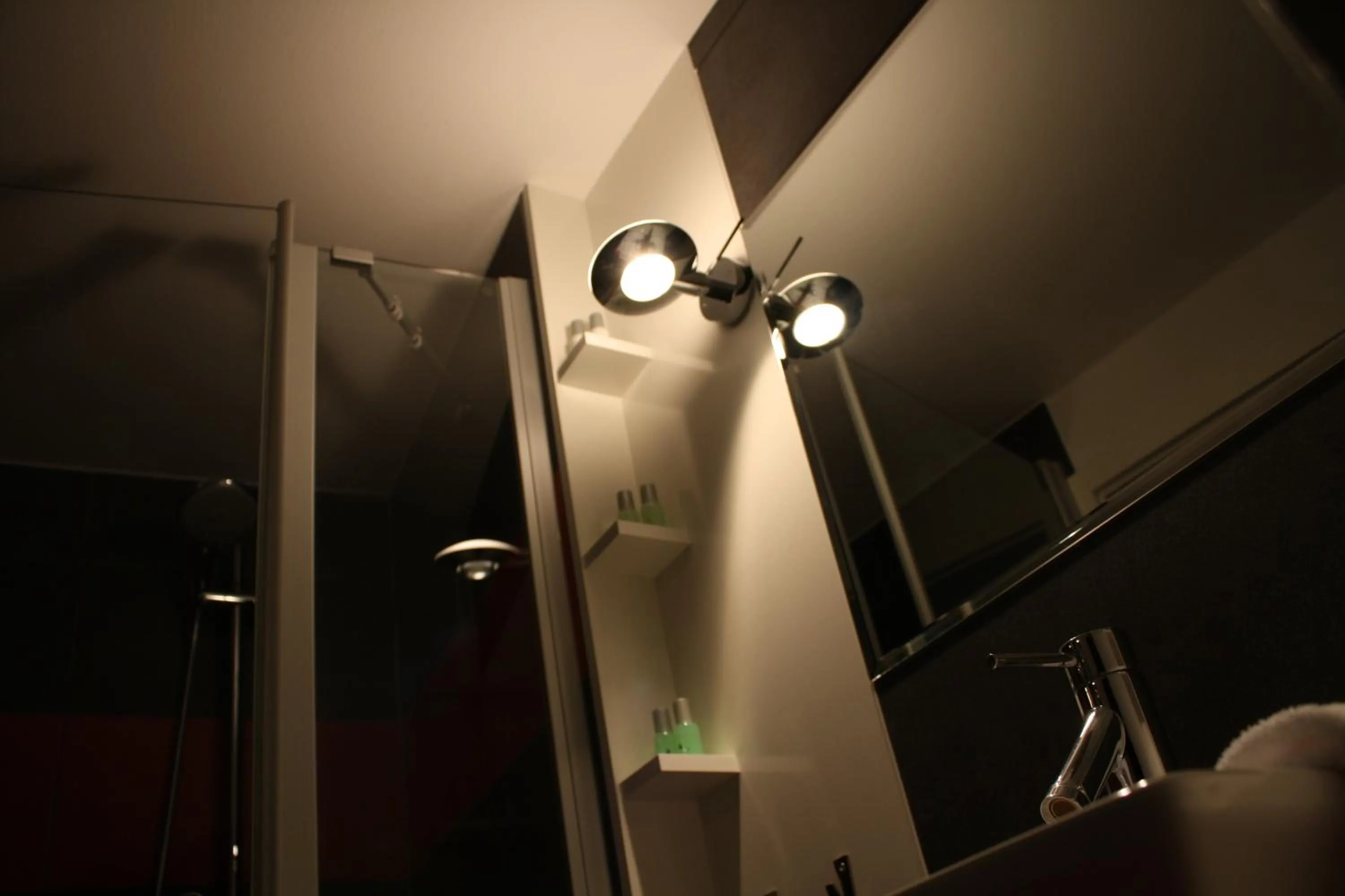 Bathroom in Elements Hotel