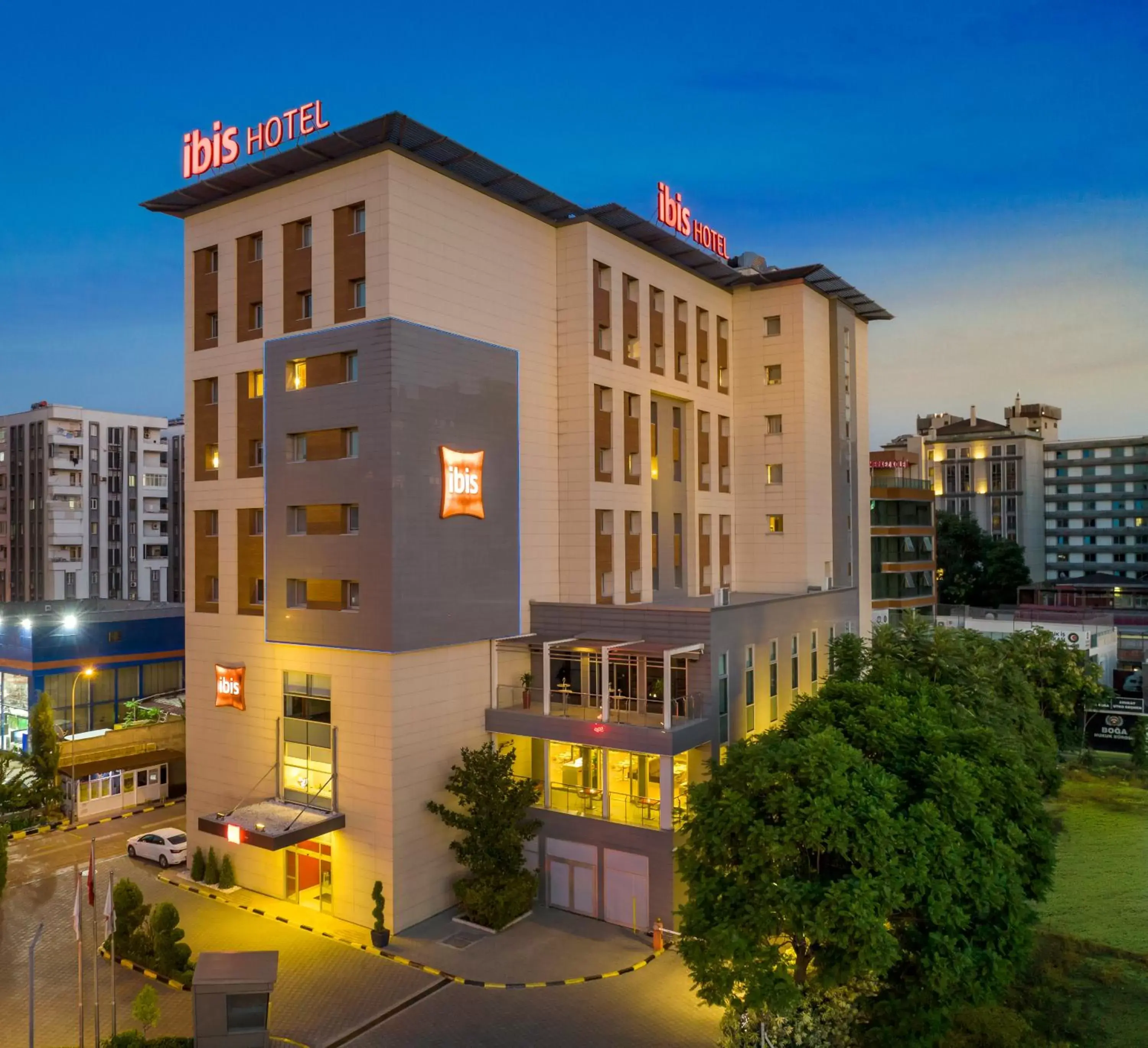Property Building in ibis Adana