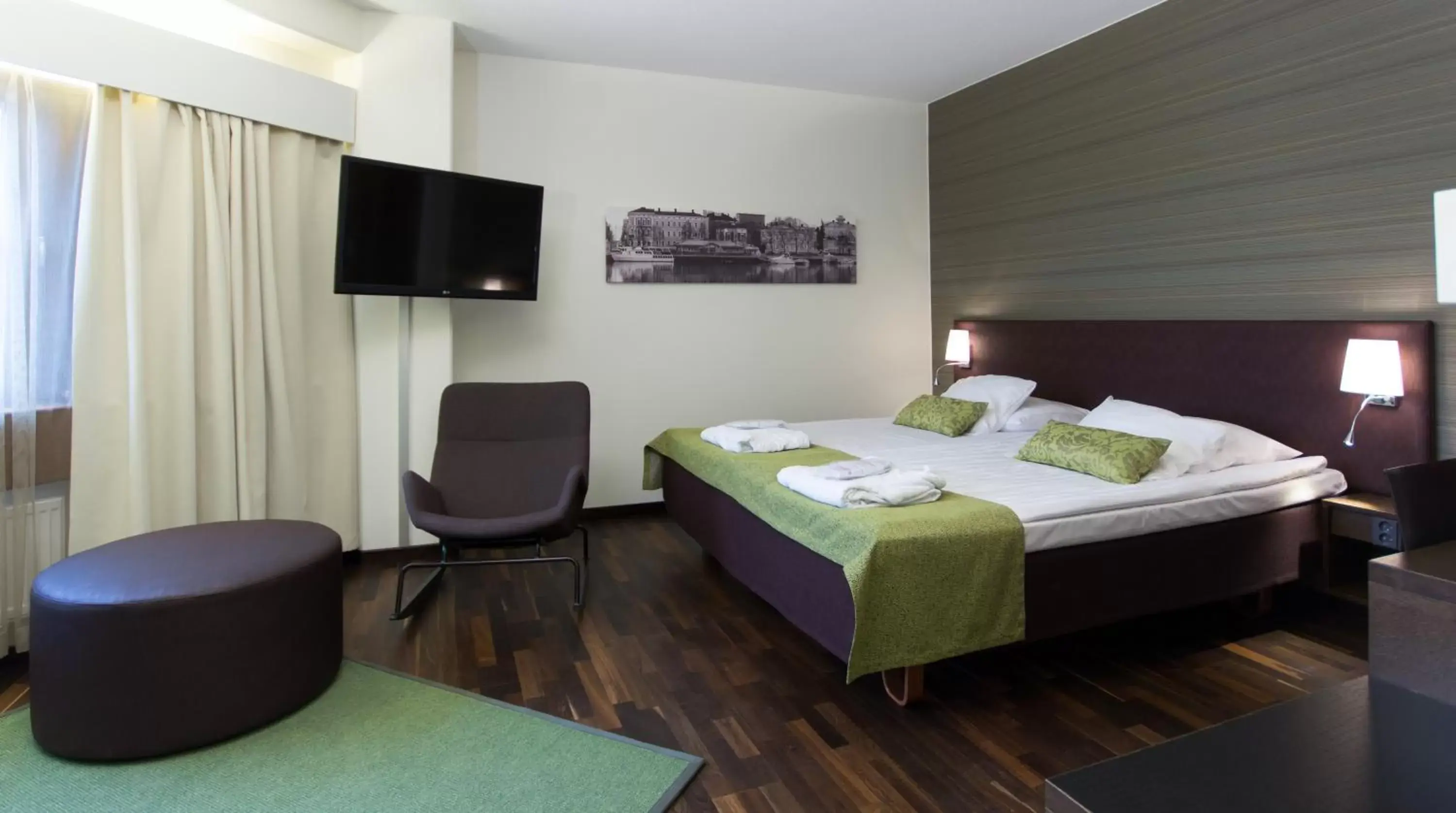 Photo of the whole room, Bed in Original Sokos Hotel Vaakuna Pori