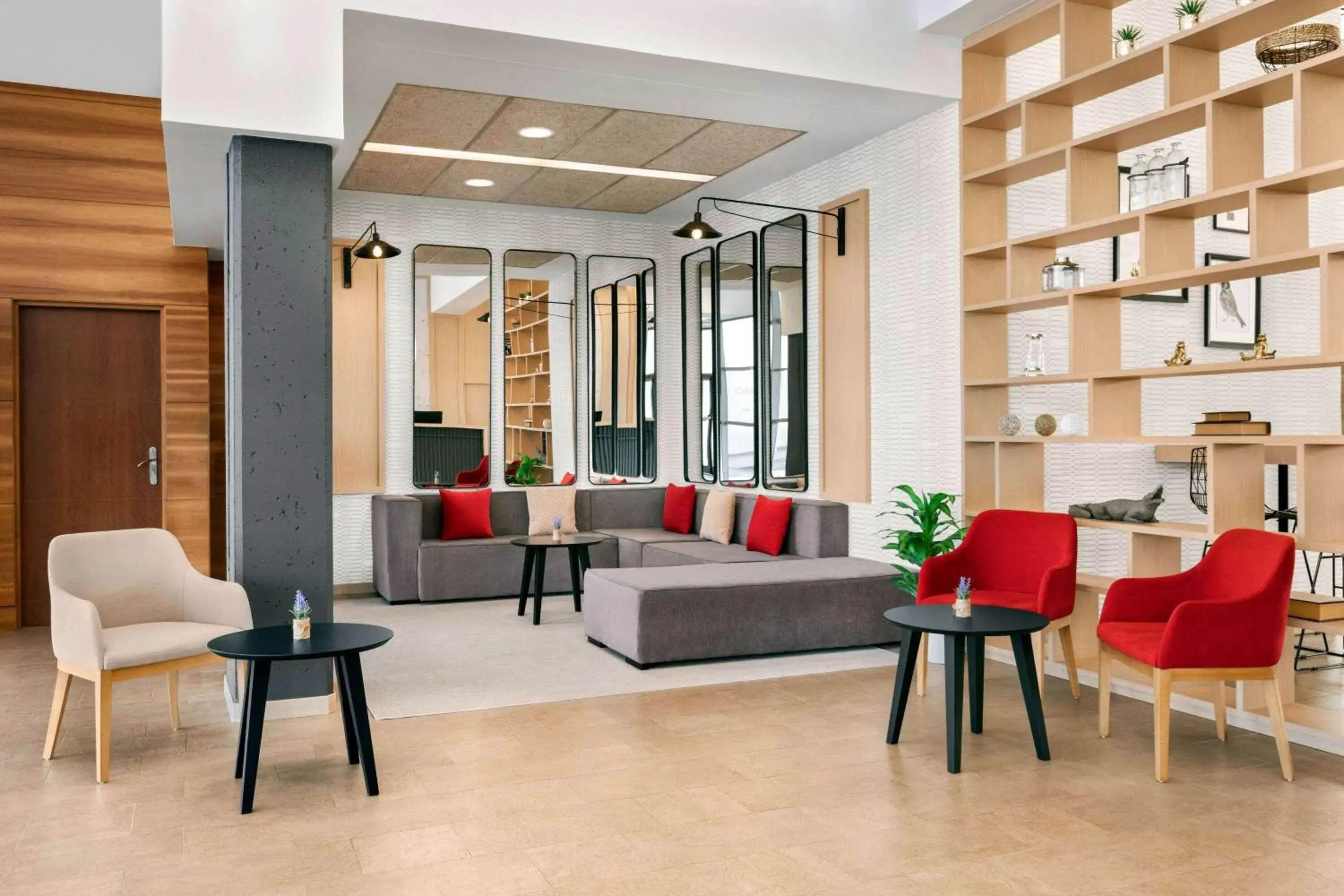 Lobby or reception, Seating Area in Ramada by Wyndham Madrid Getafe