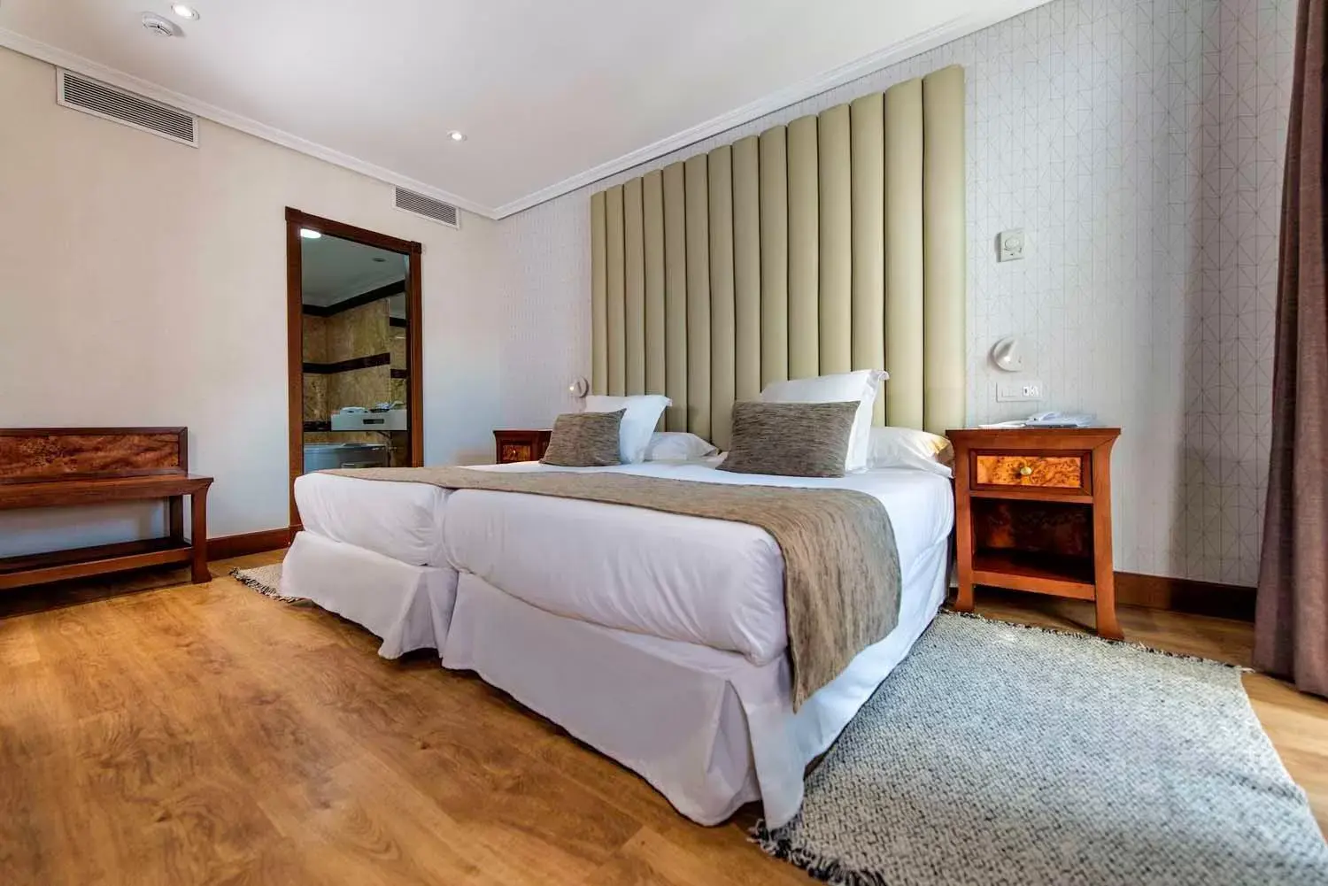 Bed in Paradise Park Fun Lifestyle Hotel Bed in Paradise Park Fun Lifestyle Hotel