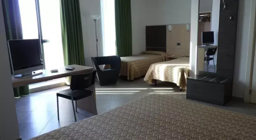 Photo of the whole room, Bed in Hotel Lux