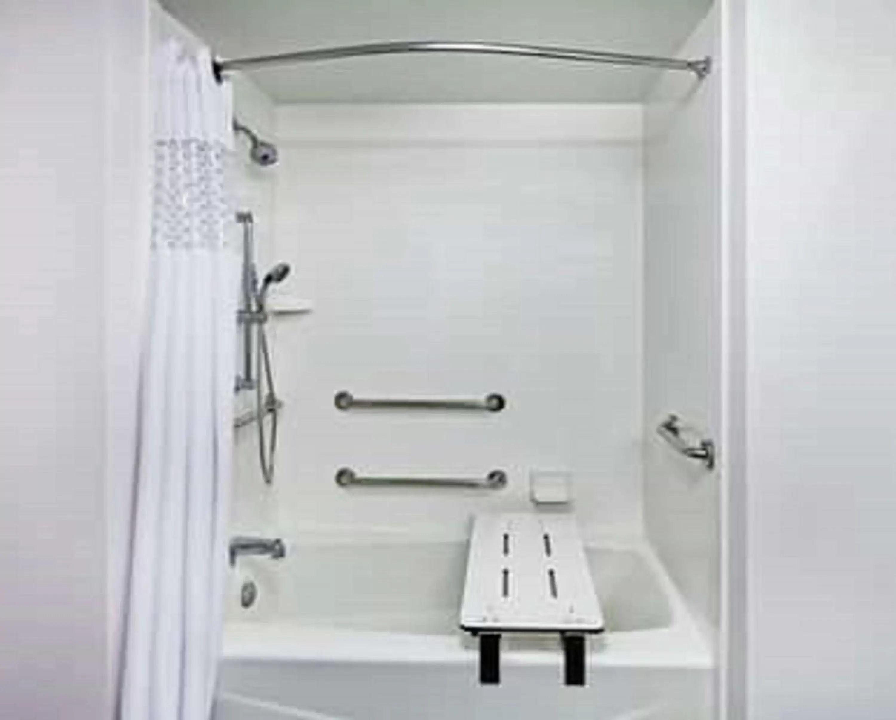 Bathroom in Hampton Inn By Hilton Bulverde Texas Hill Country