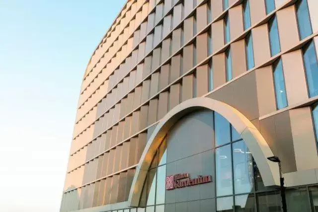 Facade/entrance, Property Building in Hilton Garden Inn Bordeaux Centre