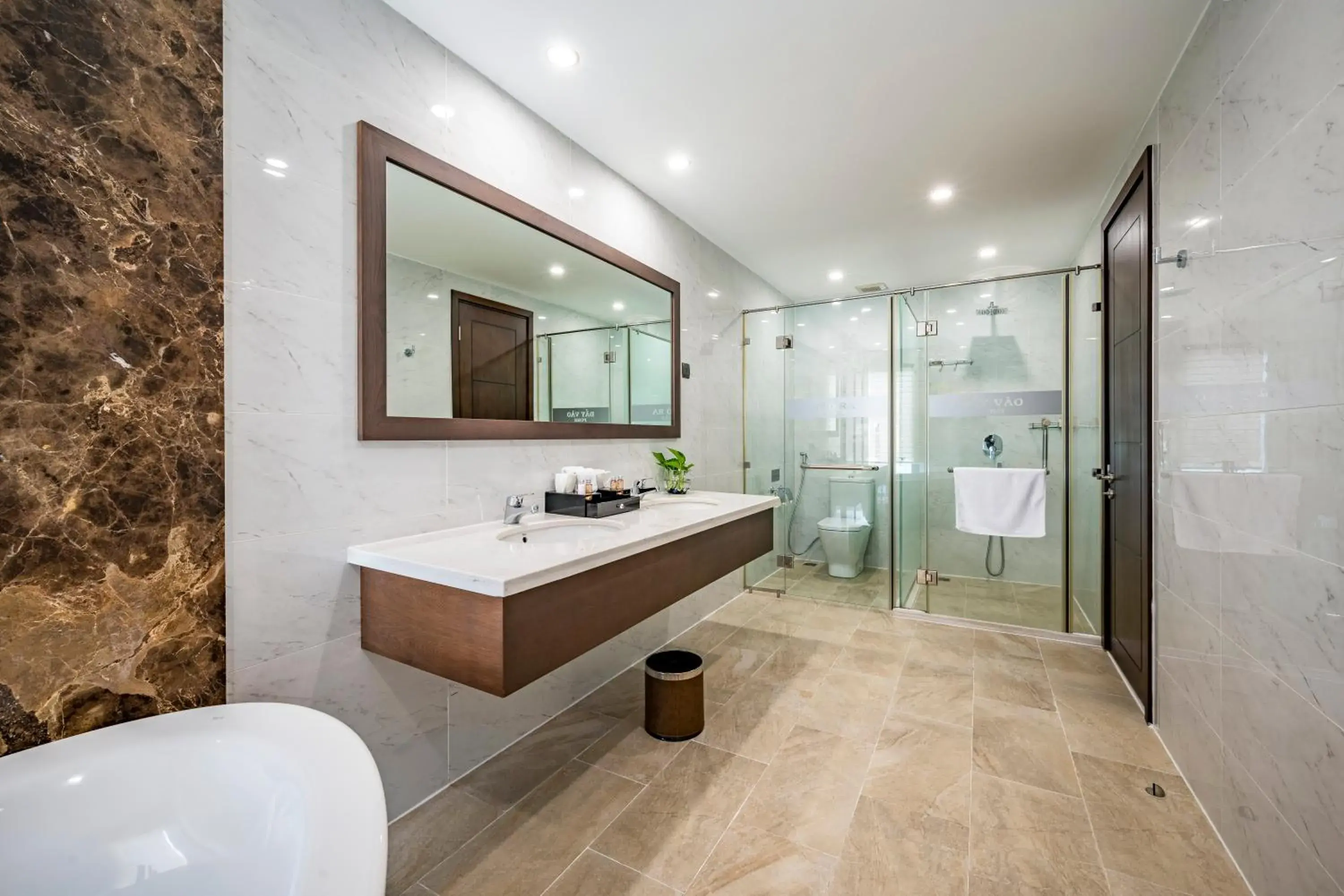 Toilet, Bathroom in Malibu Hotel