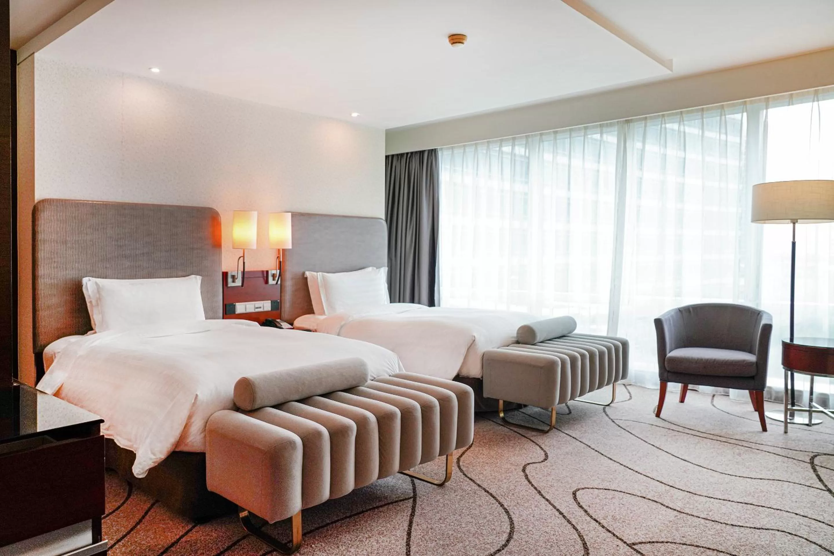 Bedroom, Bed in Pullman Shanghai Central - In XinTianDi & Yu Garden Area