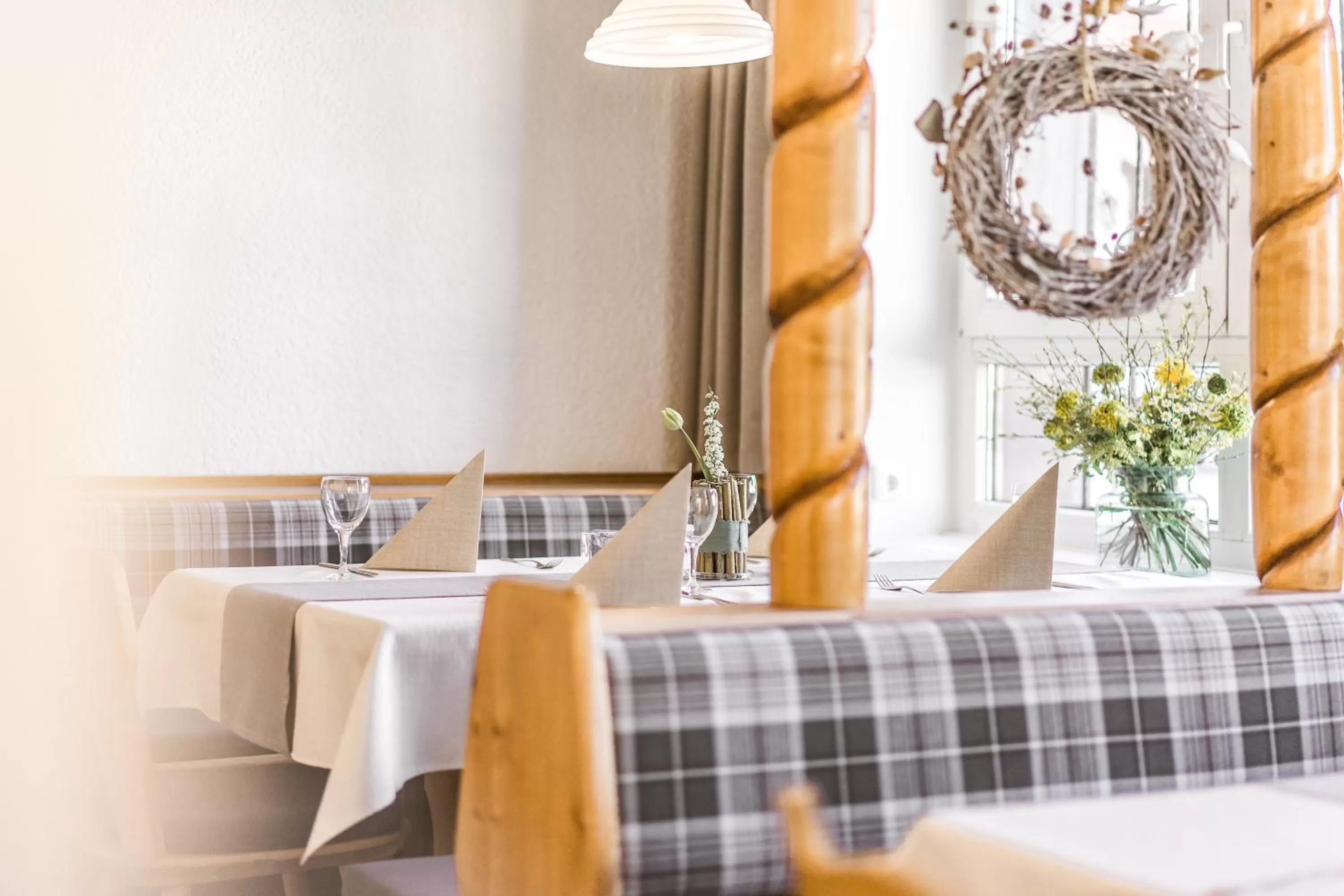 Restaurant/places to eat, Bed in Hotel Frauensteiner Hof