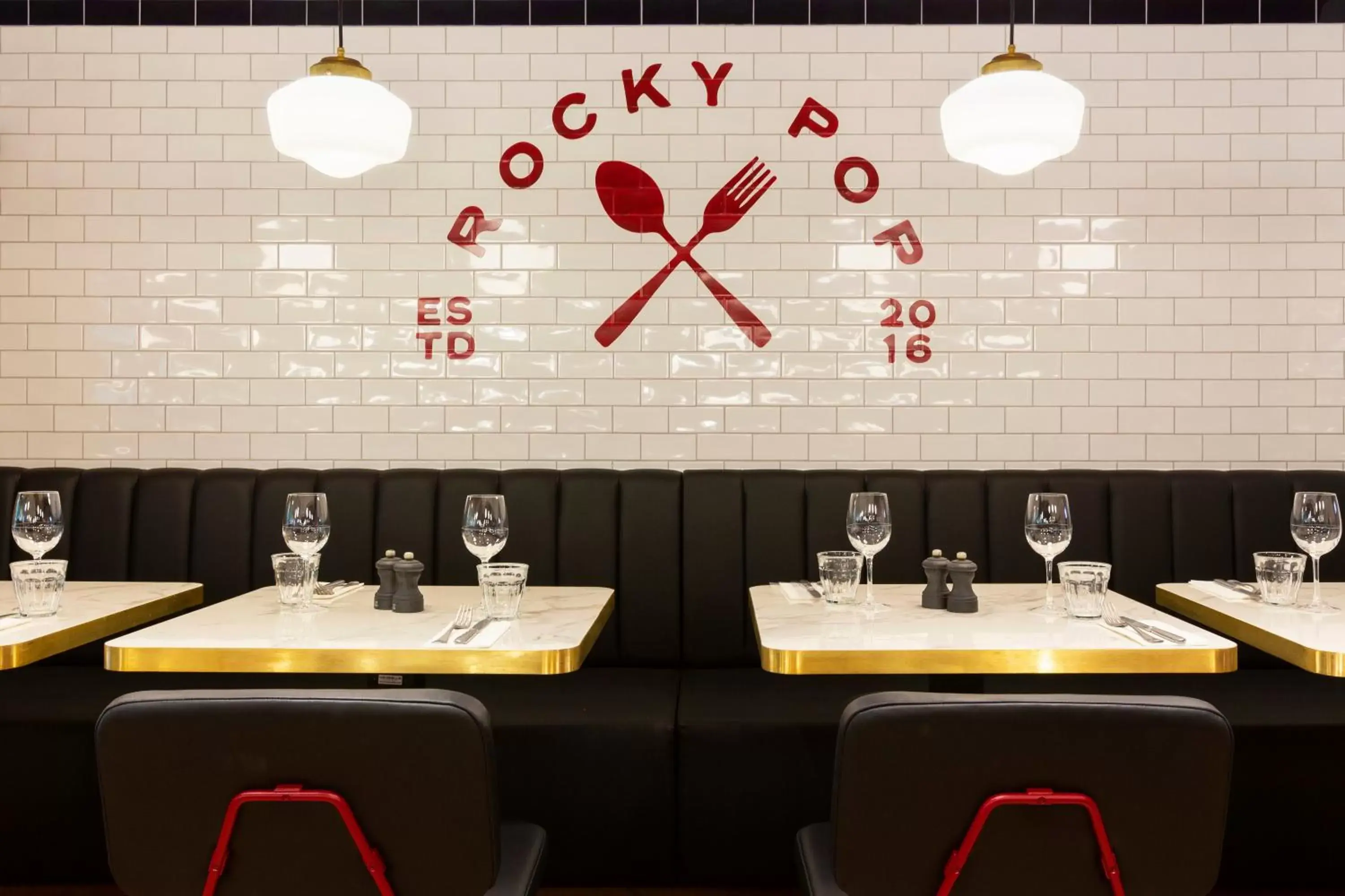 Restaurant/Places to Eat in RockyPop Grenoble Hotel