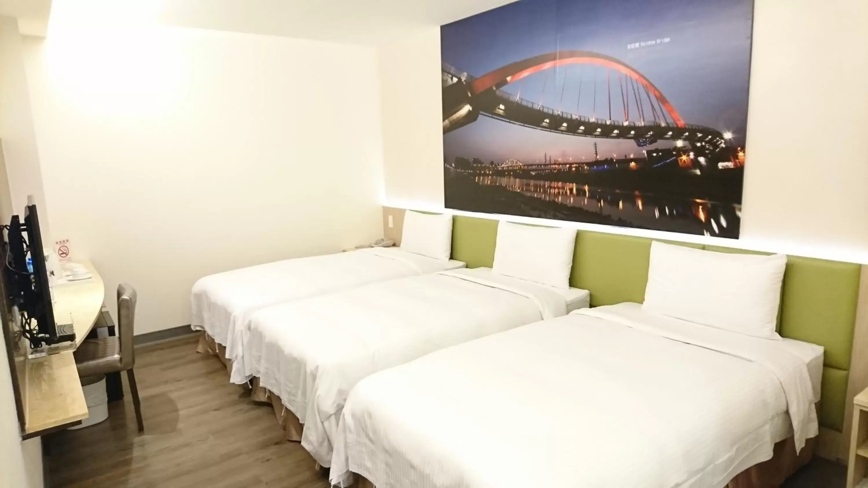 Standard Triple Room in CU Hotel Taipei Standard Triple Room in CU Hotel Taipei