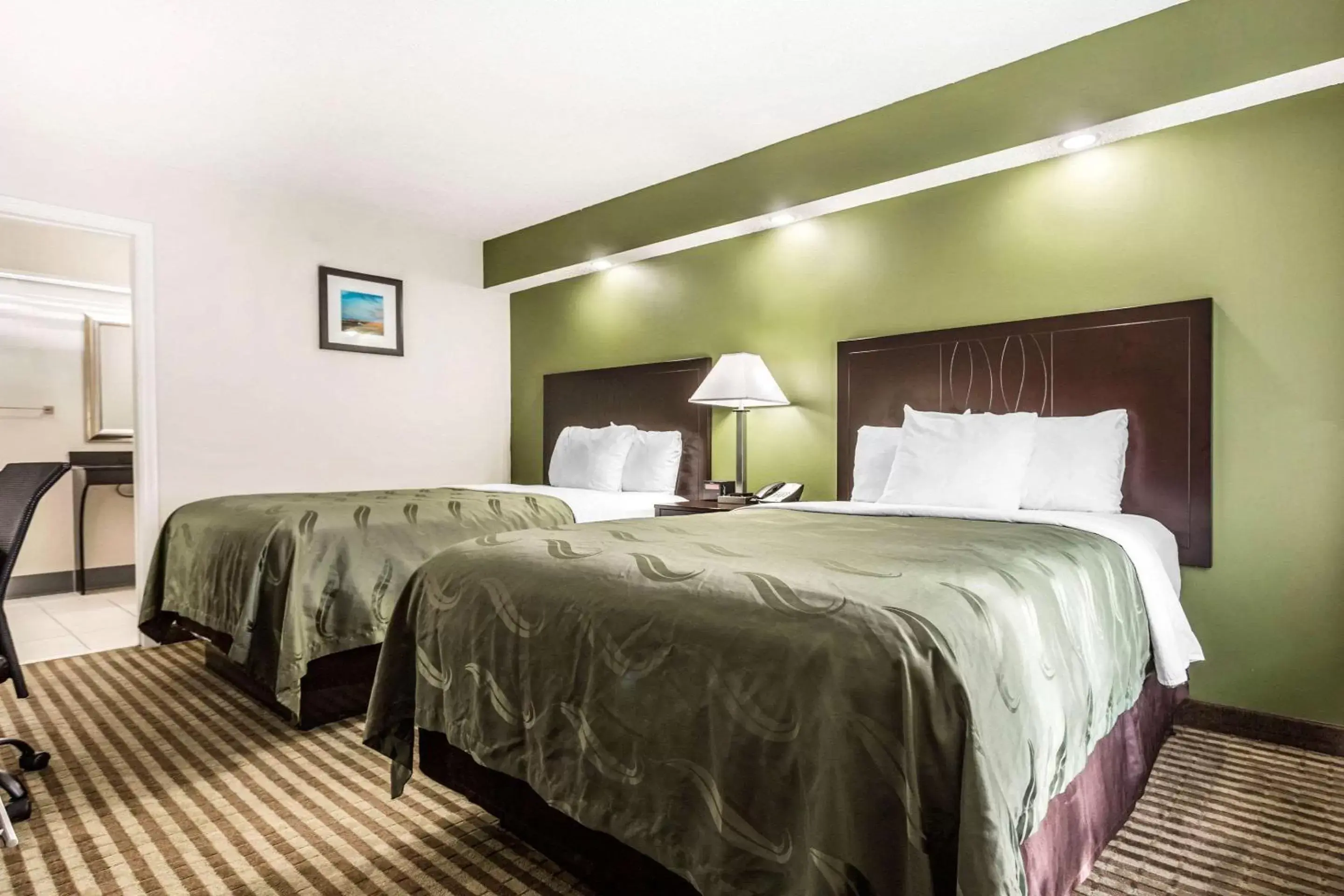 Photo of the whole room, Bed in Quality Inn Lancaster Photo of the whole room, Bed in Quality Inn Lancaster