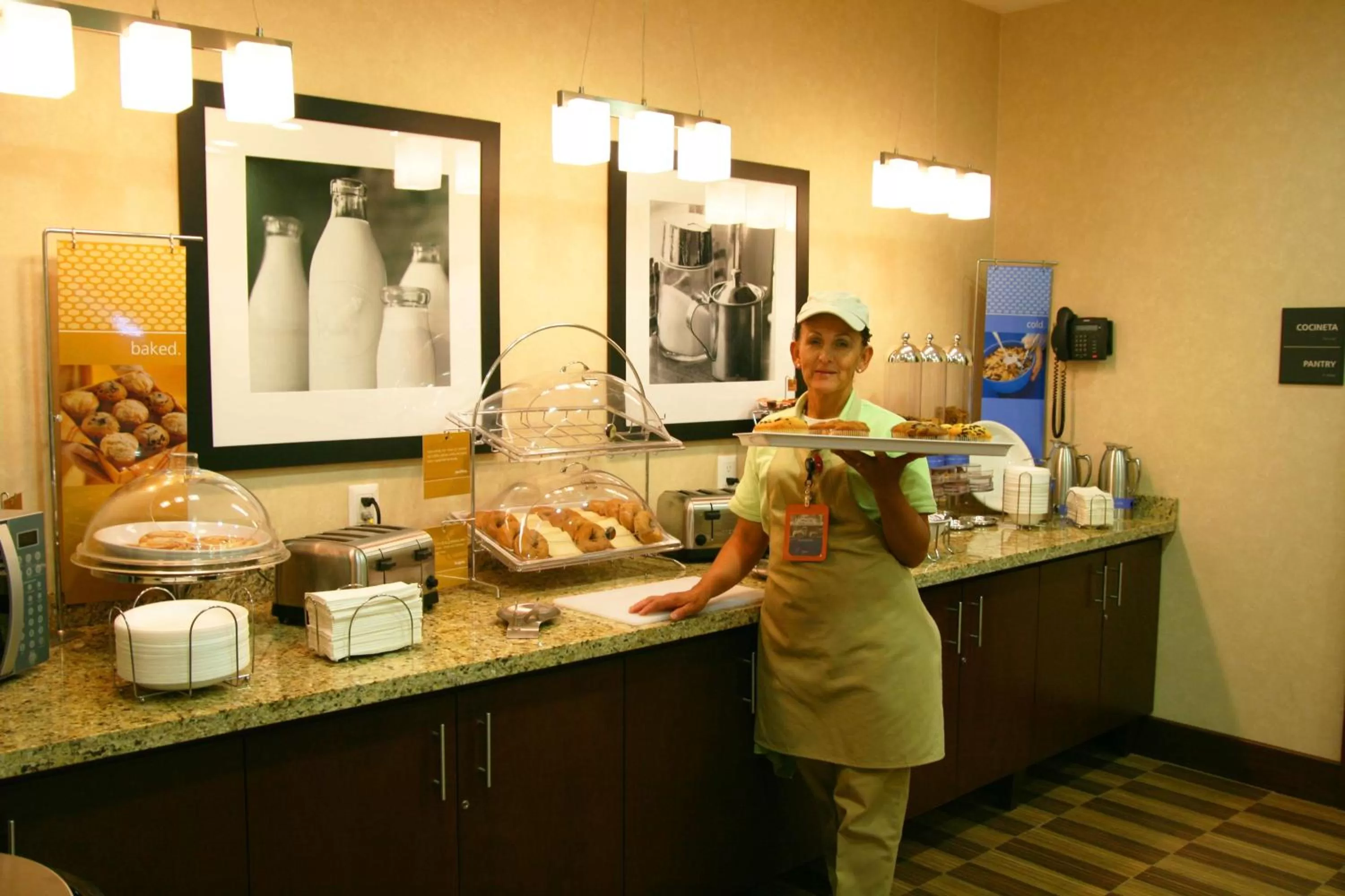 Dining area in Hampton Inn & Suites Mexico City - Centro Historico