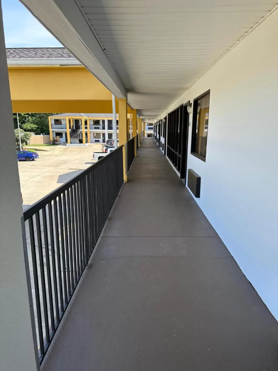 Balcony/Terrace in Super 8 by Wyndham Ocean Springs Biloxi