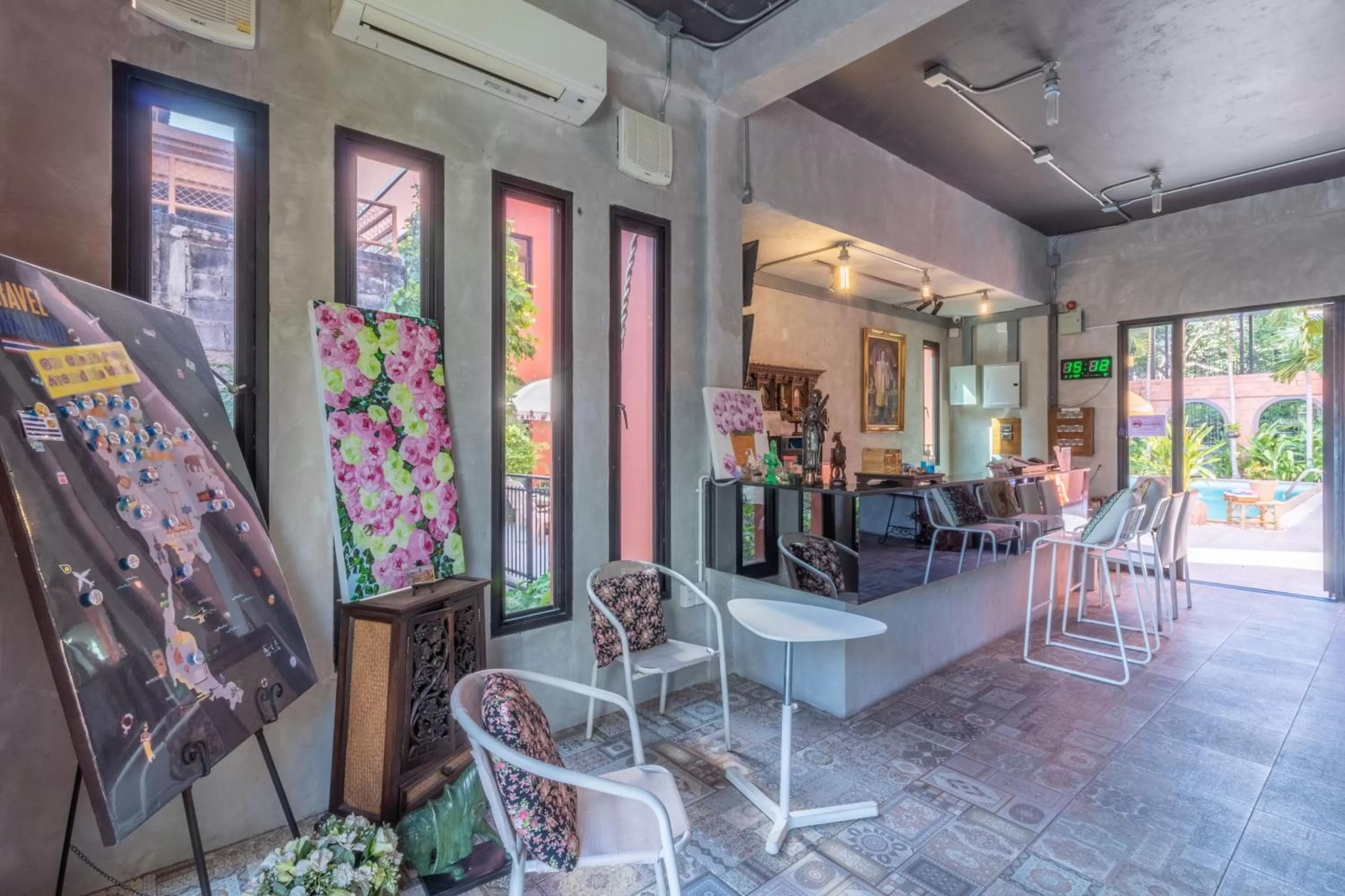 Property building in Baansuanprannok Hotel