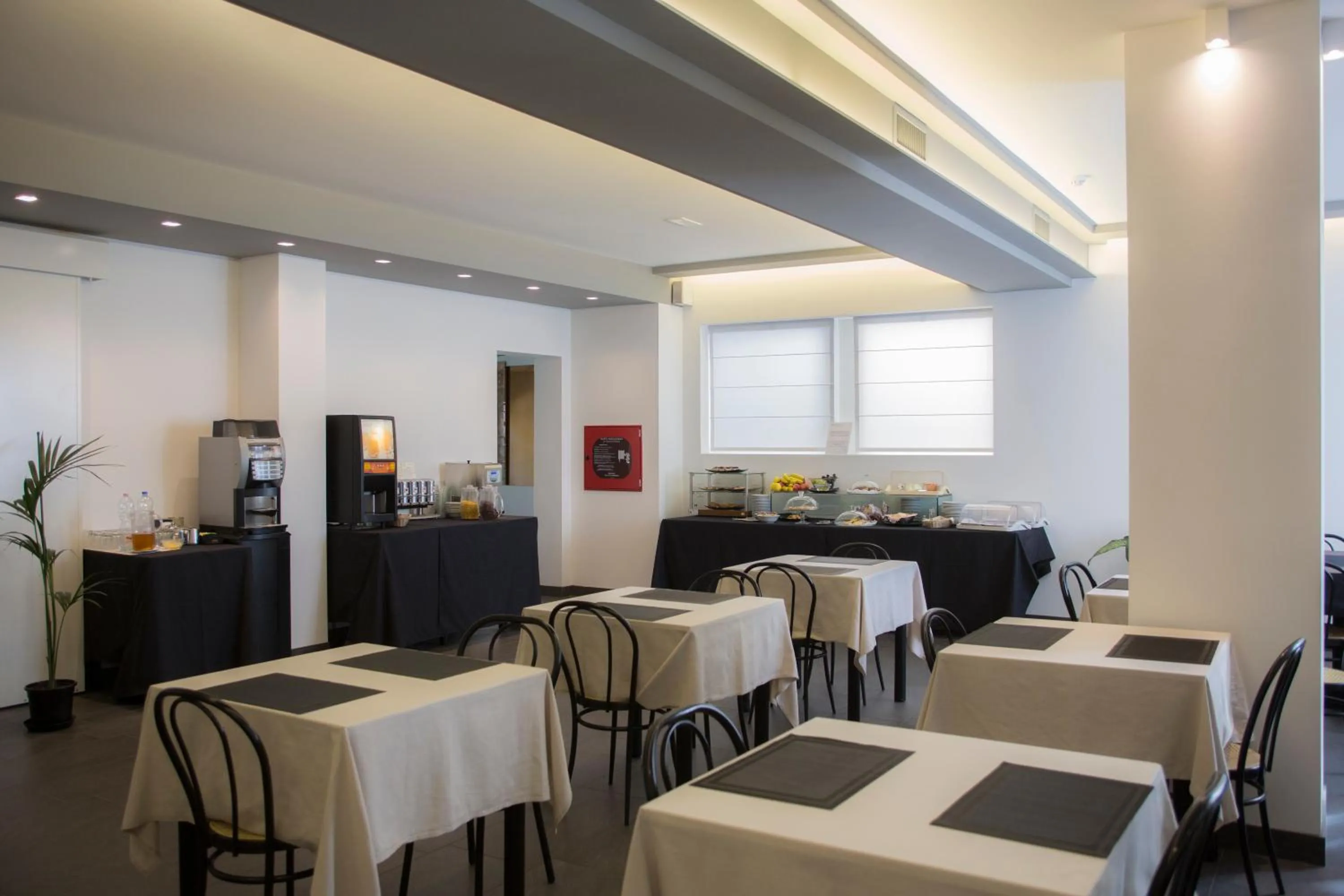 Restaurant/places to eat in Hotel Nuova Mestre