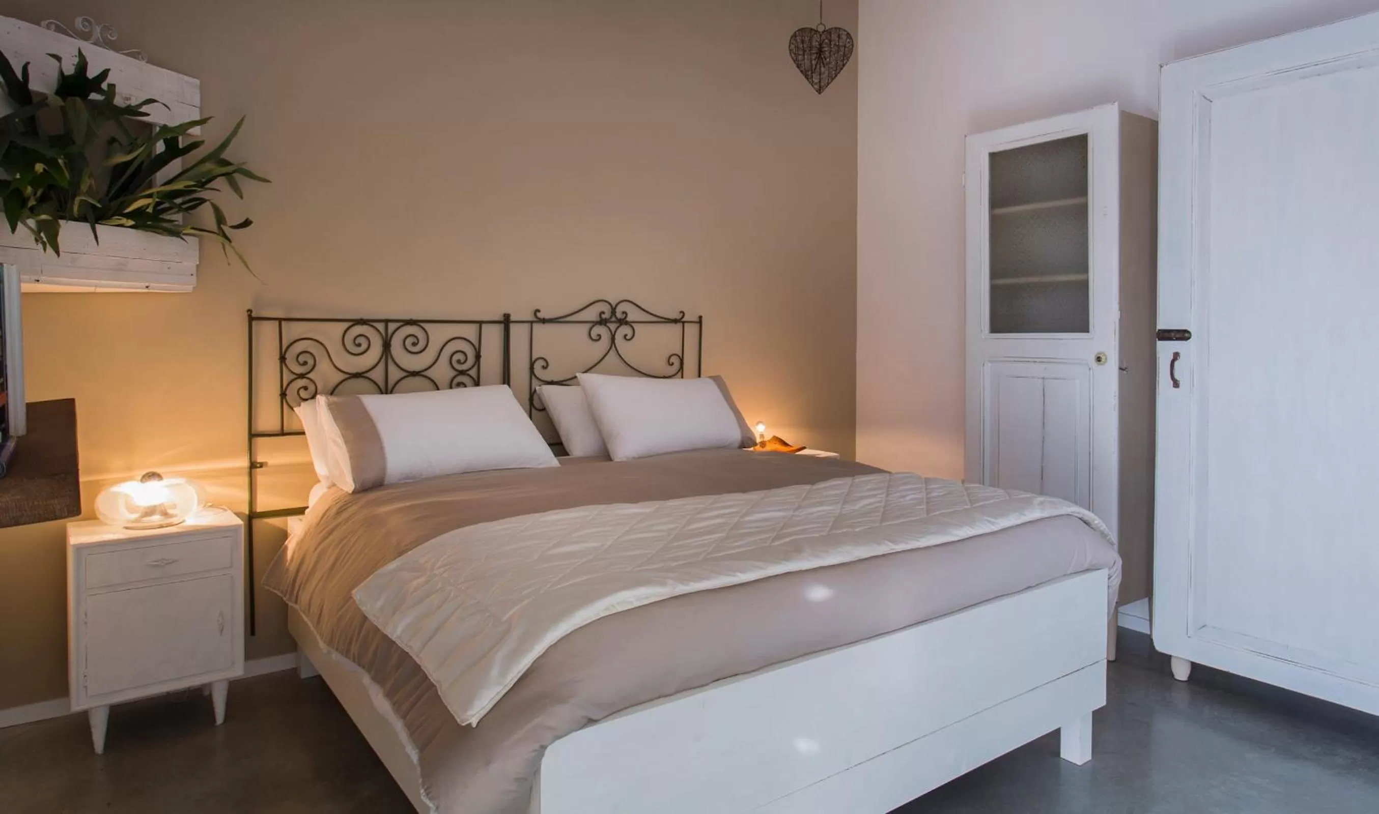 Photo of the whole room, Bed in A Casa Di Ita