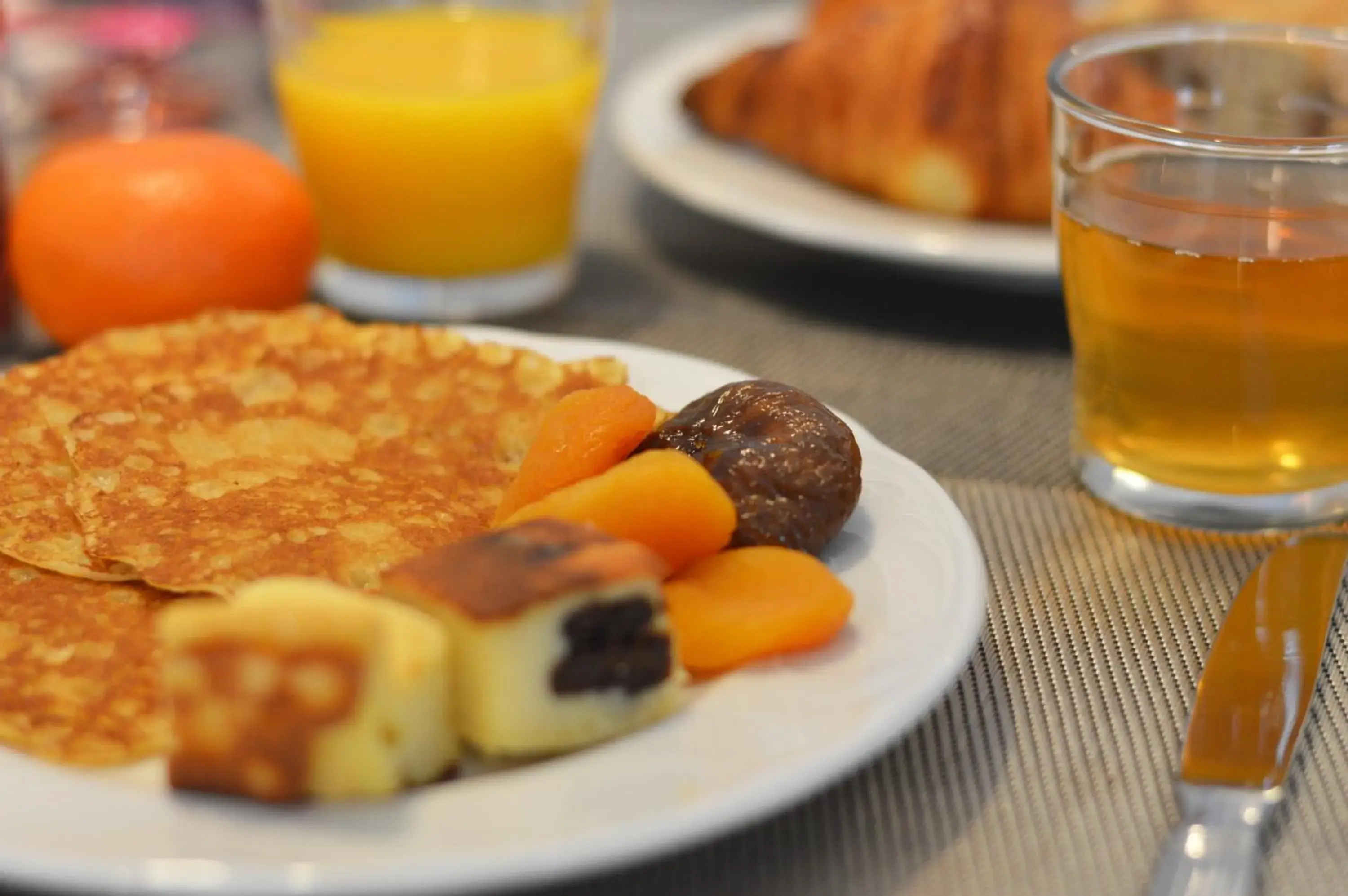 Buffet breakfast in Hotel Le Sevigne - Sure Hotel Collection by Best Western
